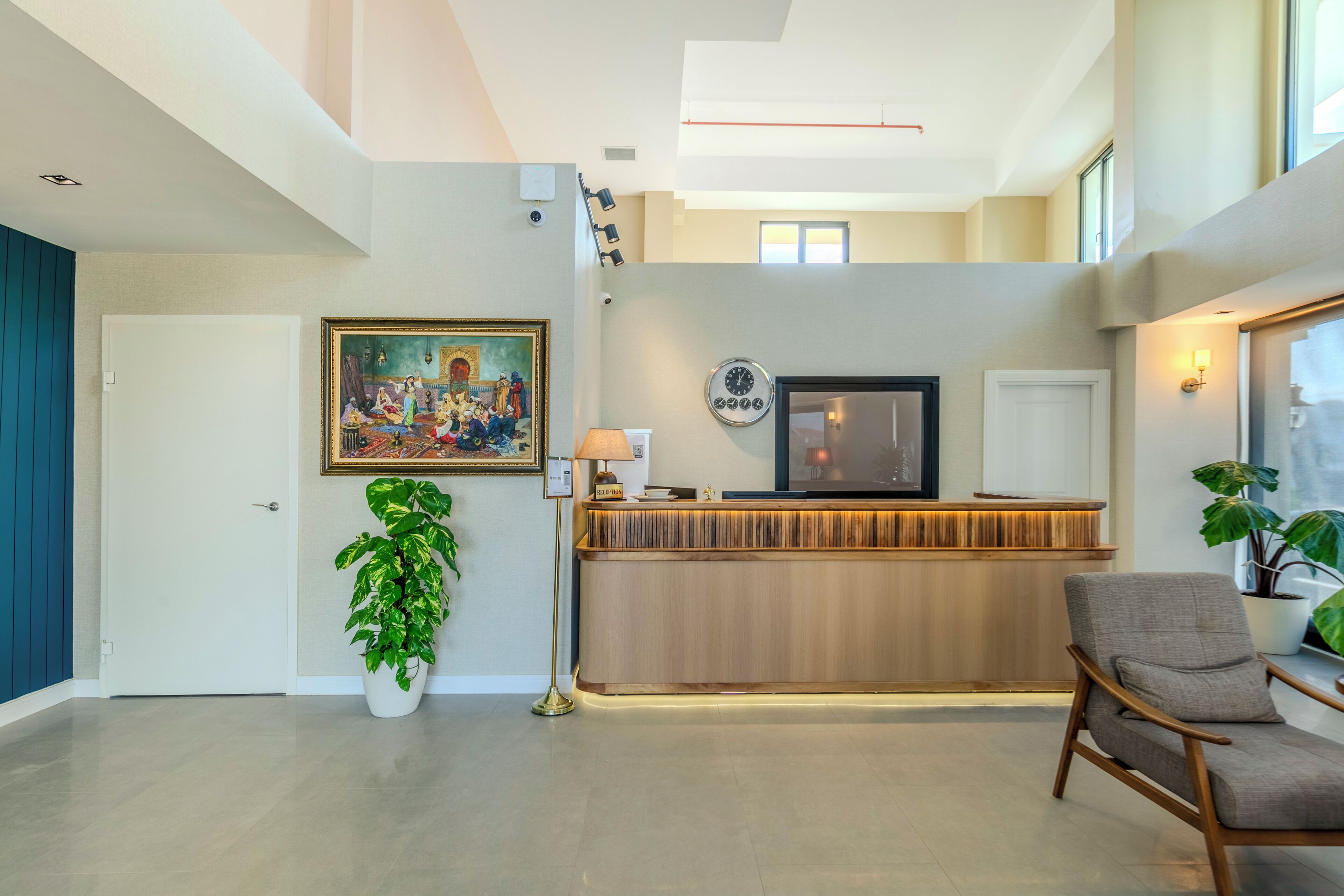 Nenessa Airport Hotel