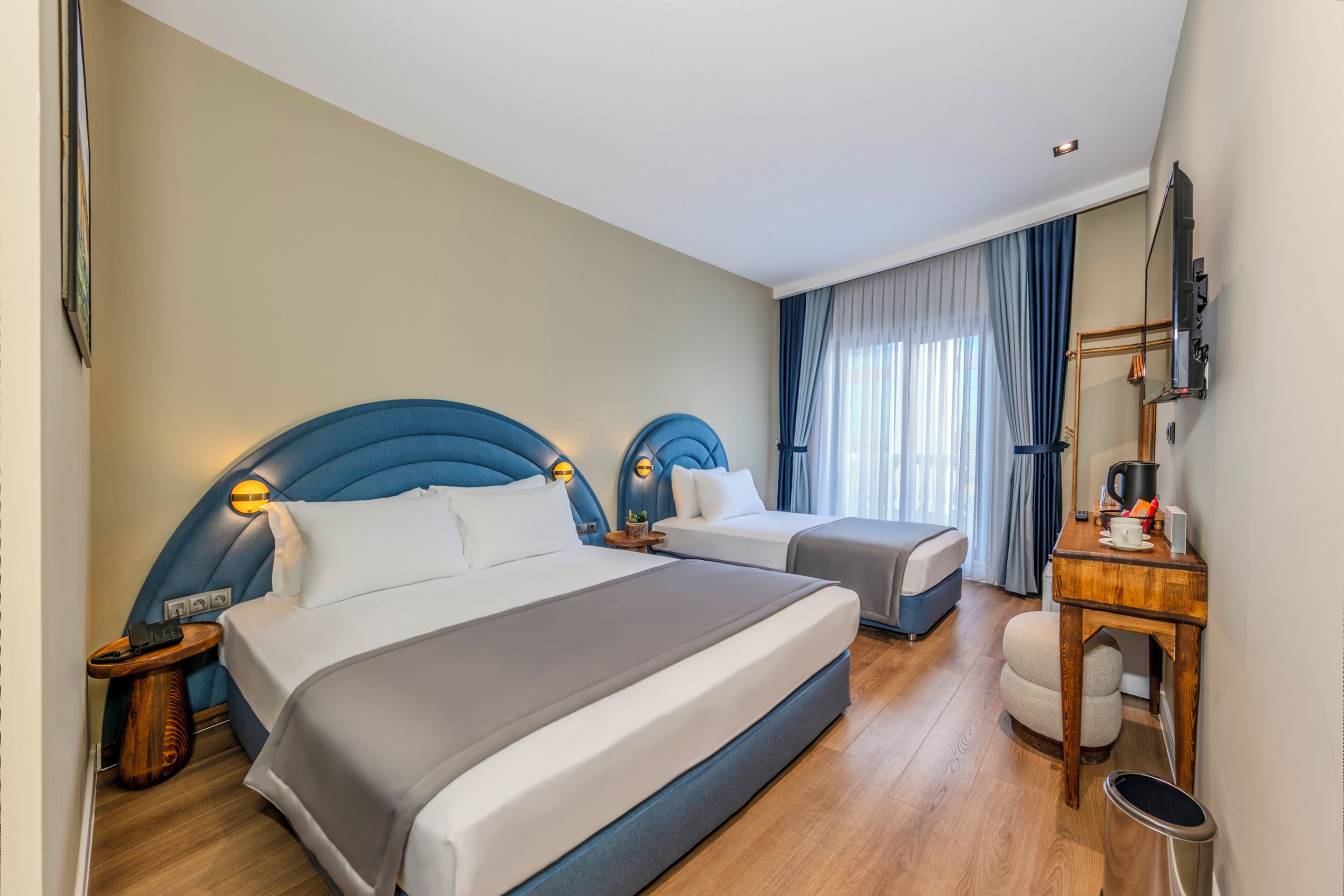 Nenessa Airport Hotel