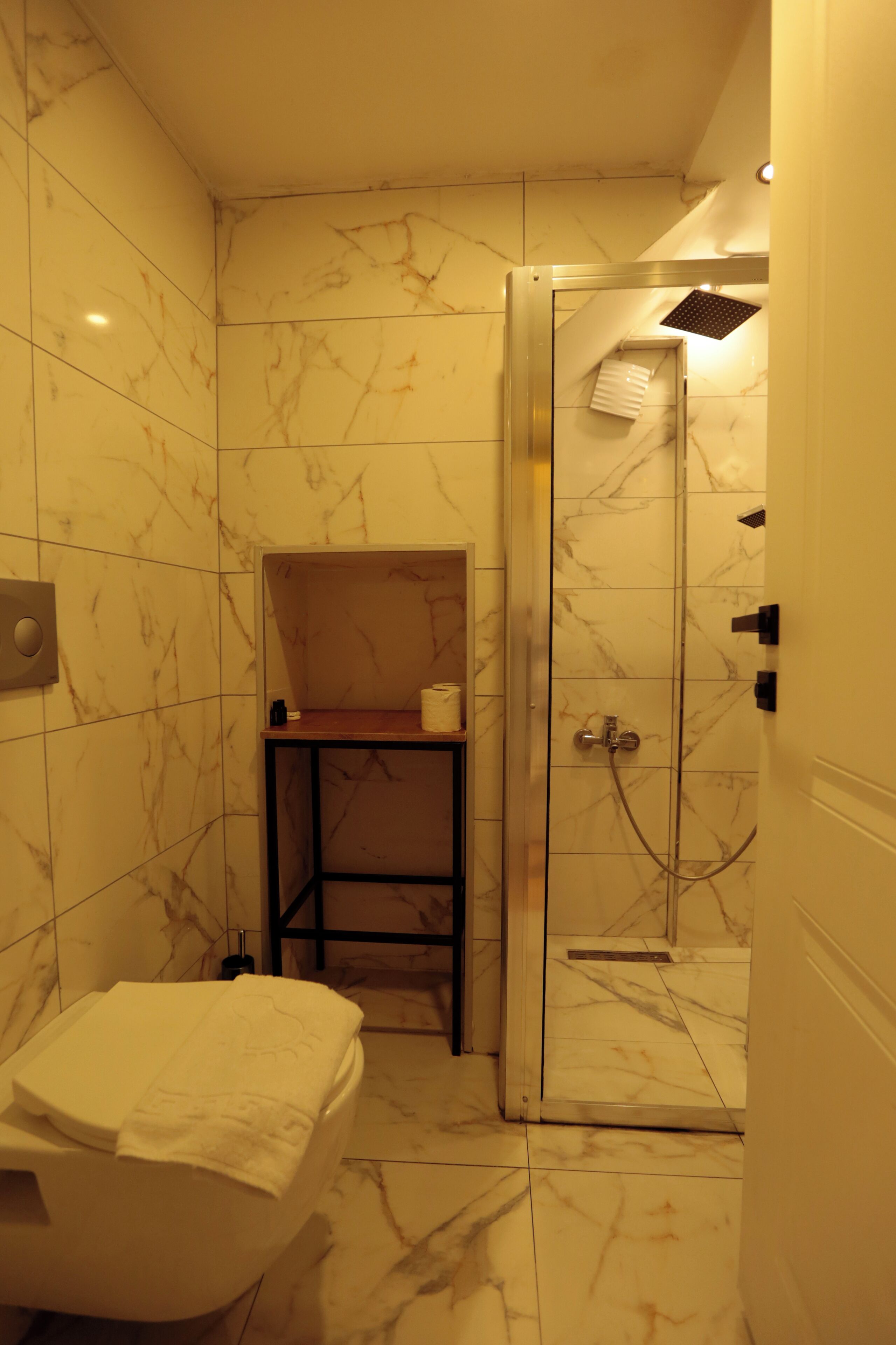 Newalla Hotel Old City