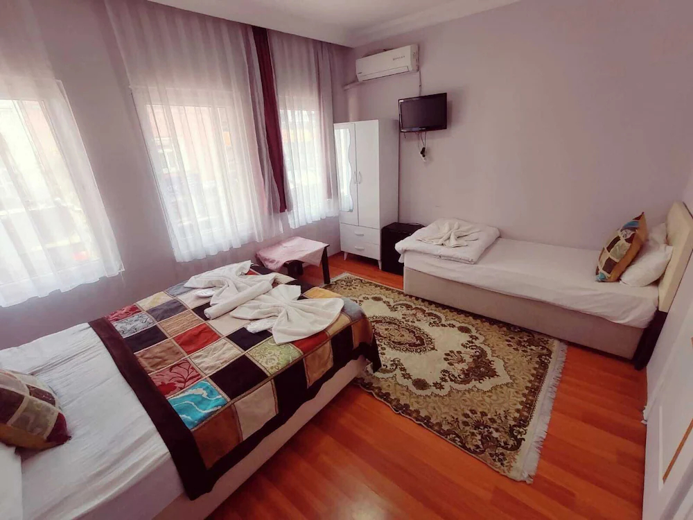Istanbul Guesthouse & Hostel