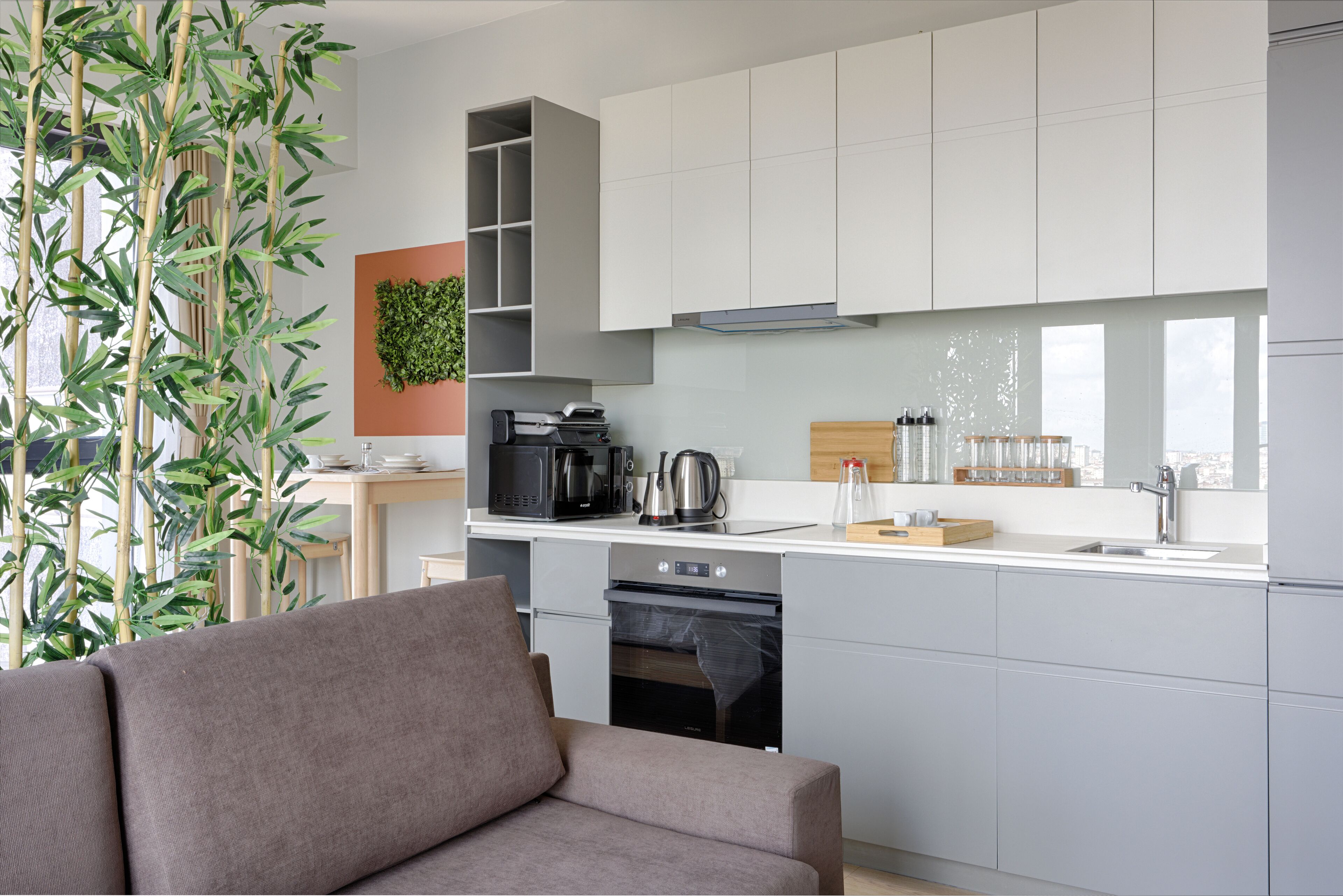 Roya Nova by New Inn