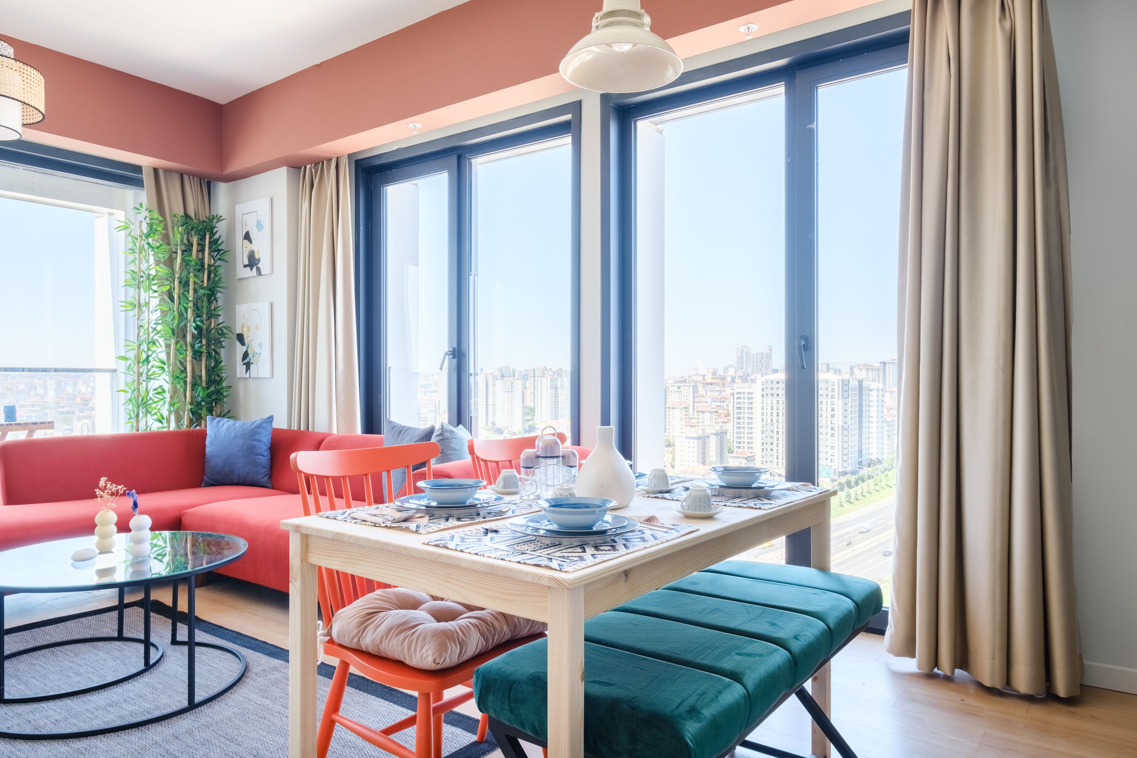 Roya Nova by New Inn