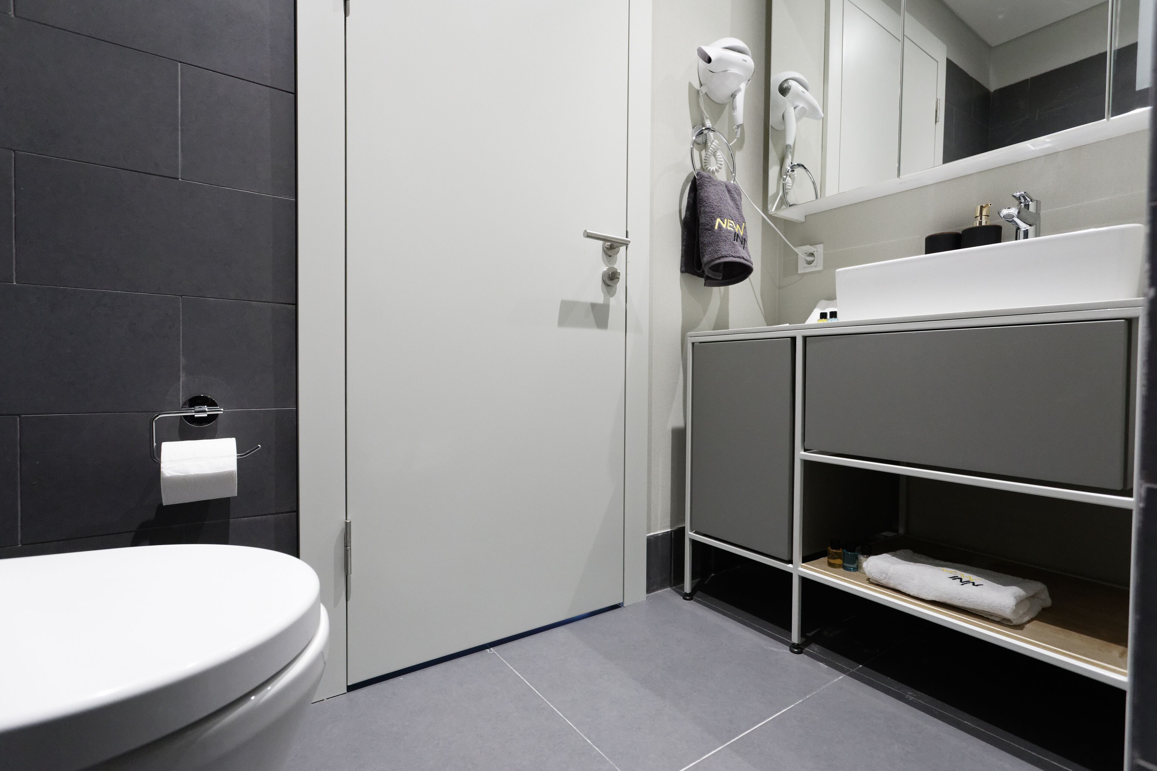 Roya Nova by New Inn