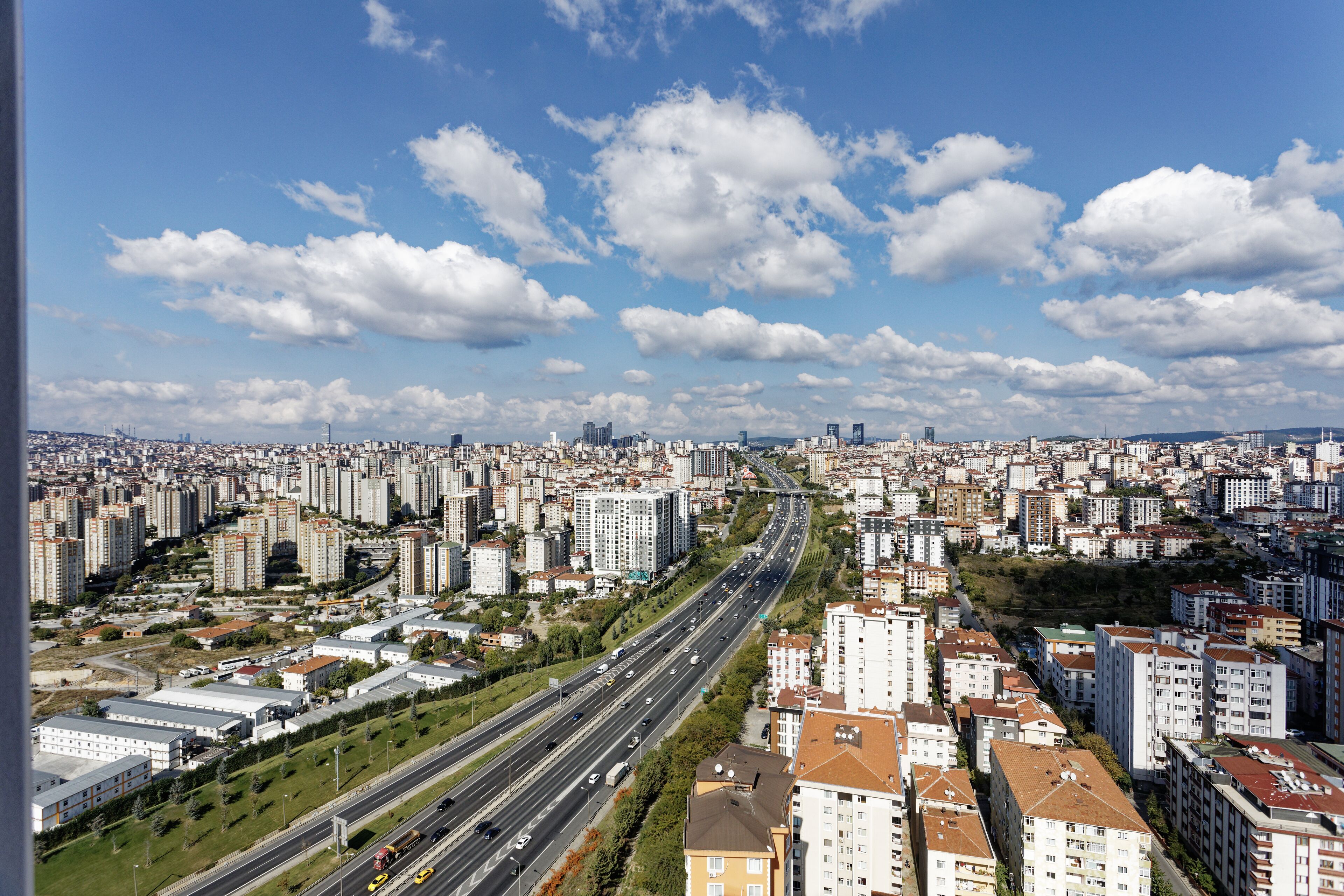 Roya Nova by New Inn