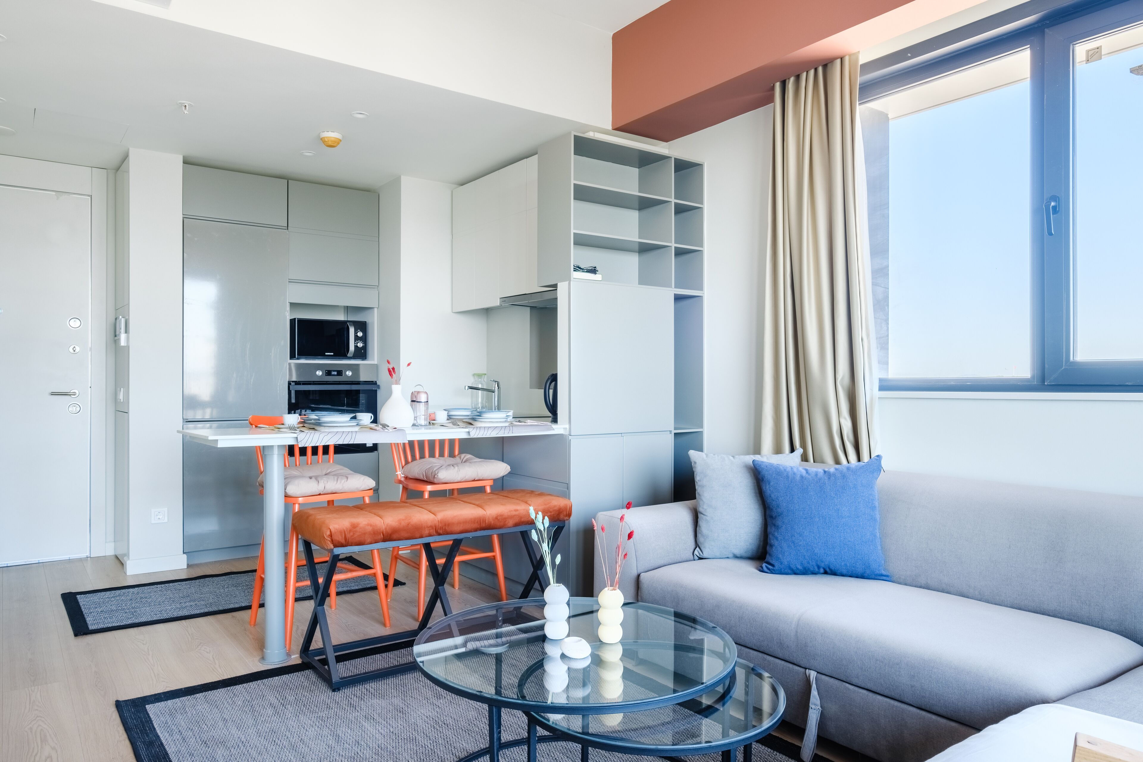 Roya Nova by New Inn