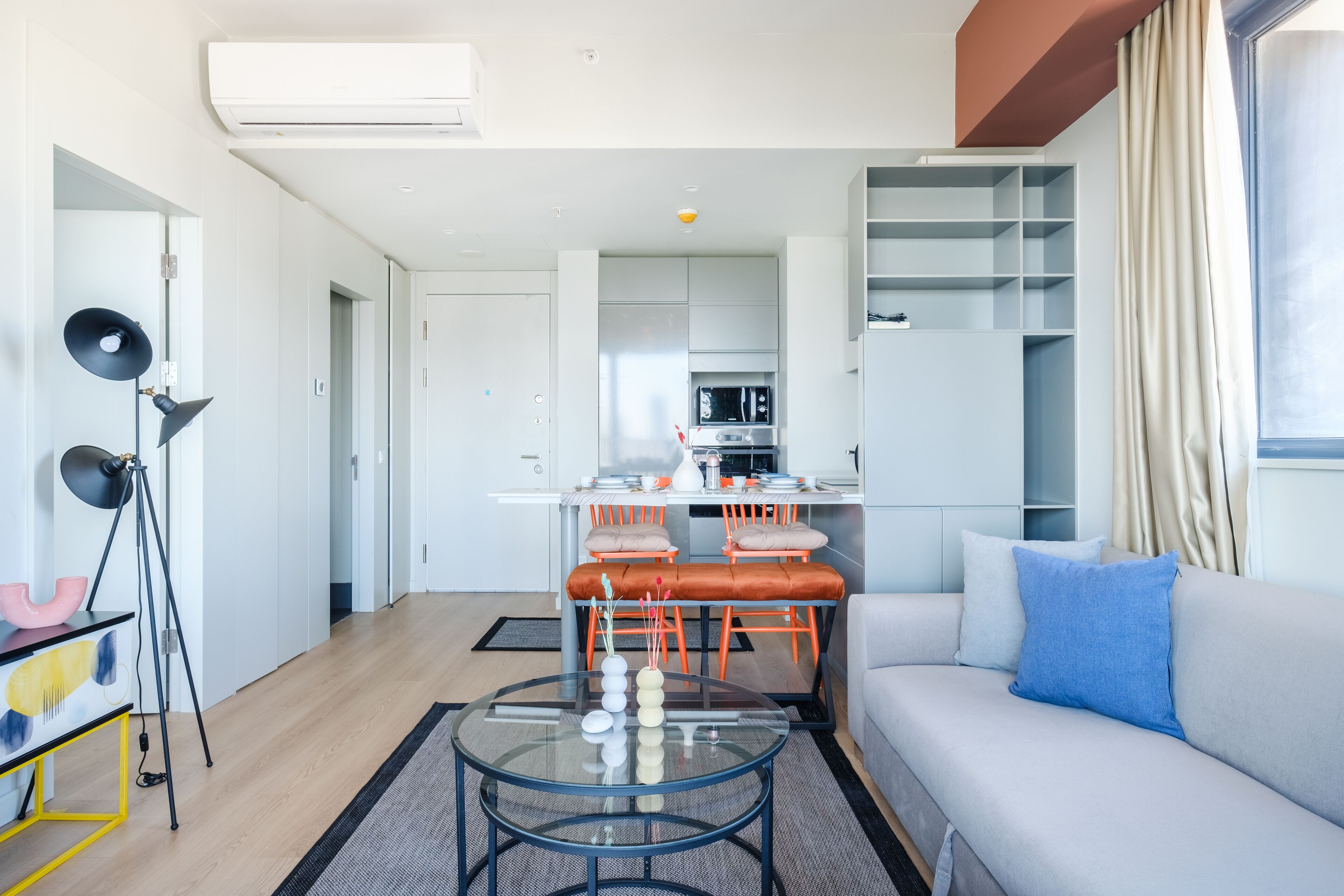 Roya Nova by New Inn