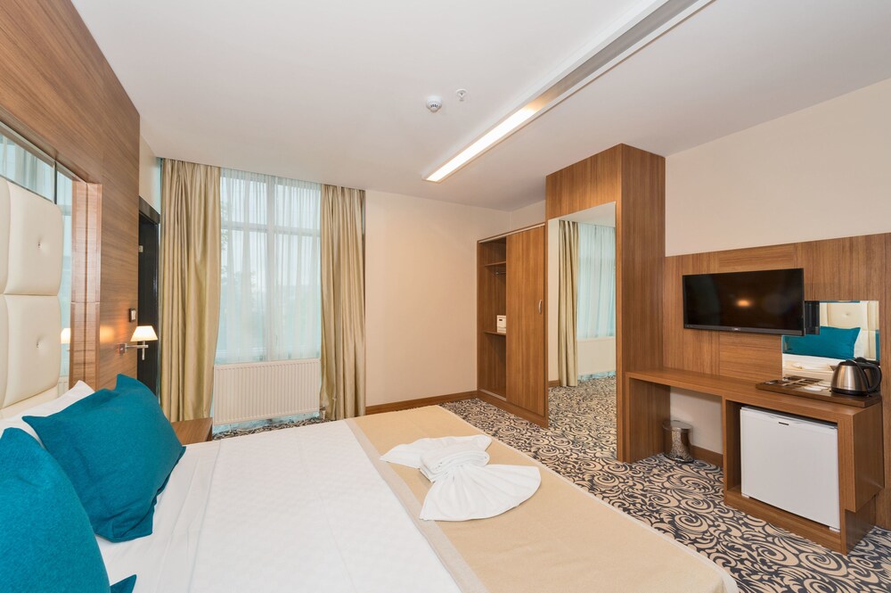 New My World Hotel