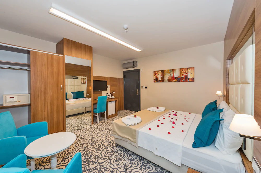 New My World Hotel