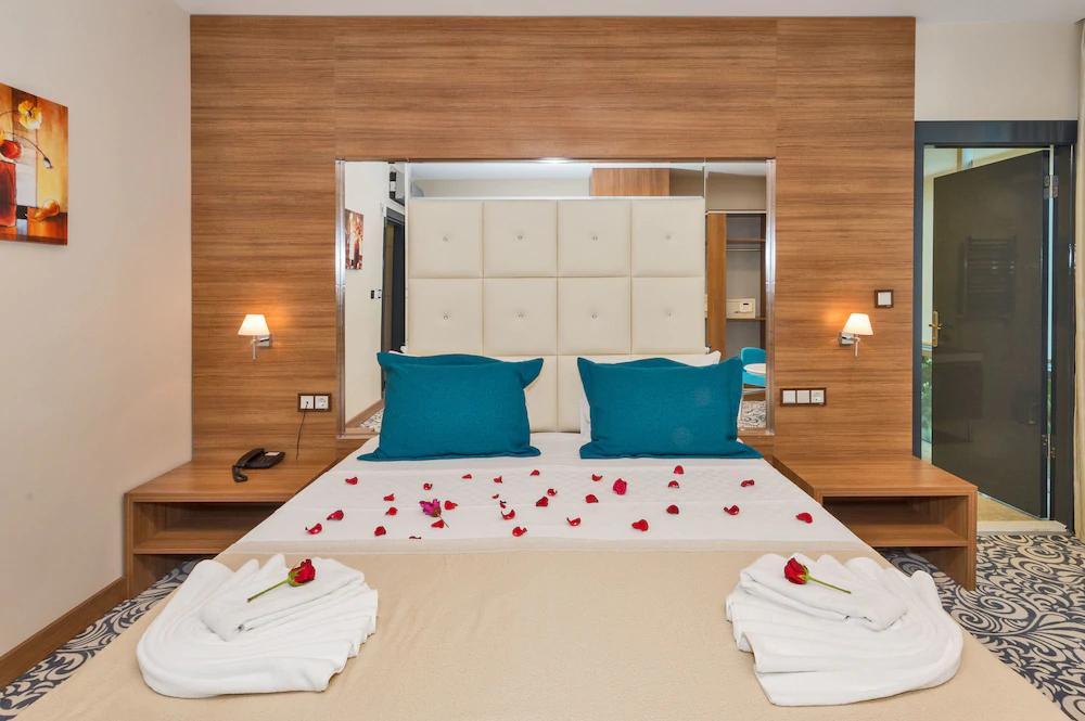 New My World Hotel