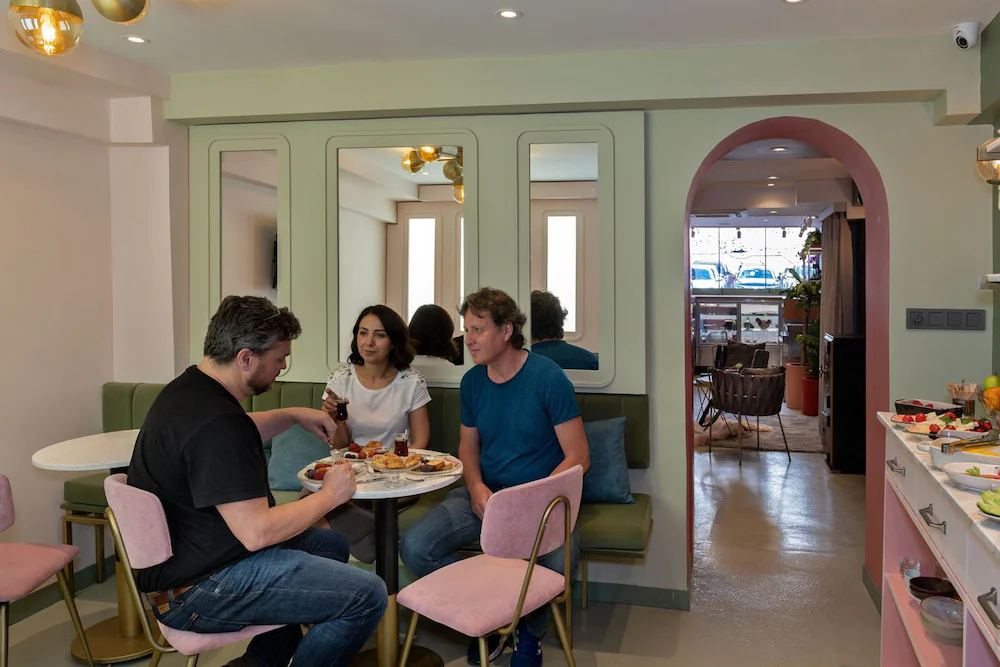 Nika Otel & Cafe