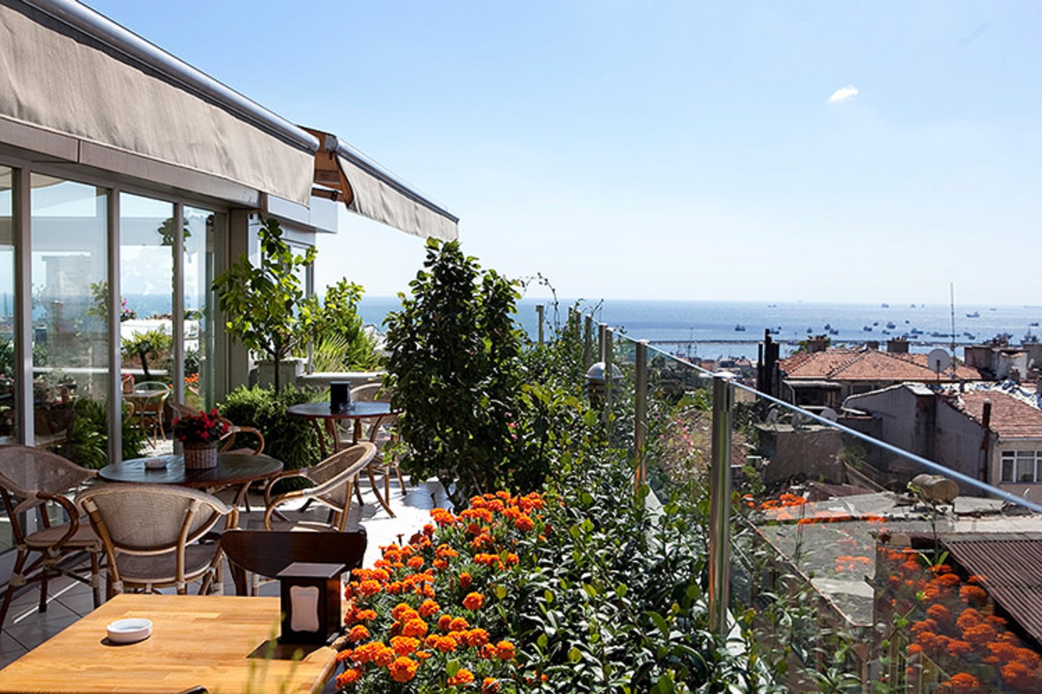 Niles Istanbul