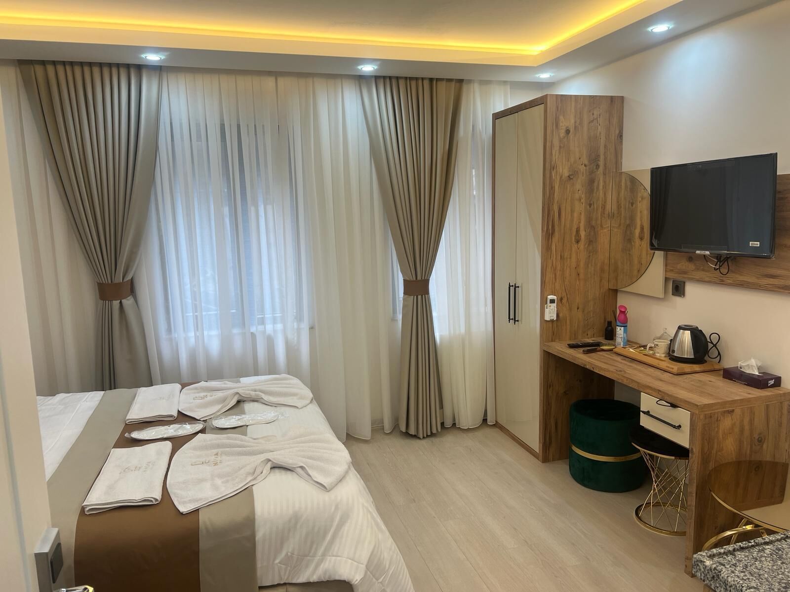 Ninova Boutique Hotel