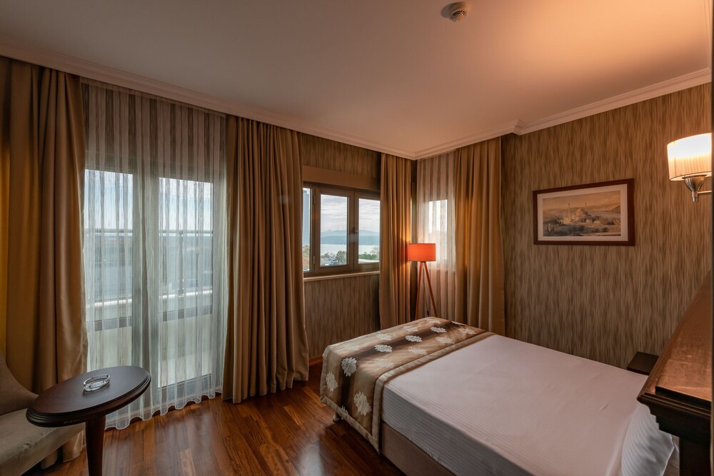 Crestium Taksim Prive & Spa