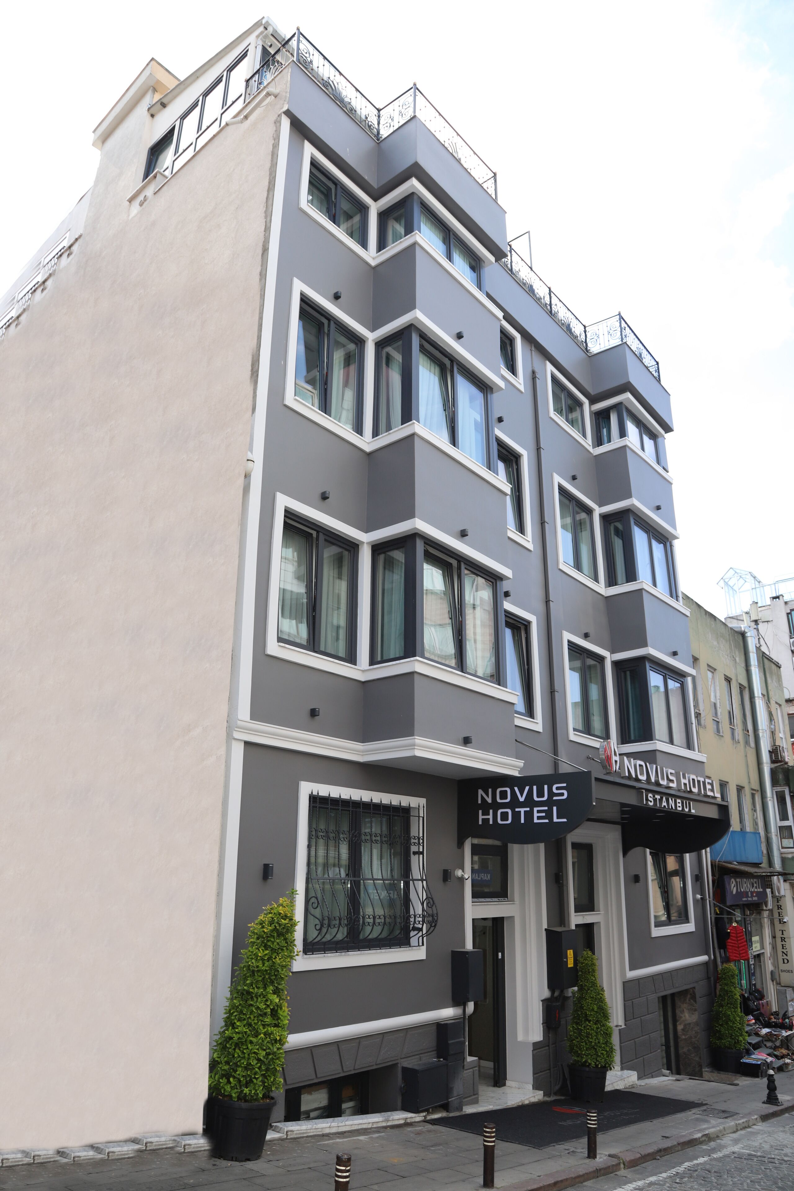 Novus Hotel