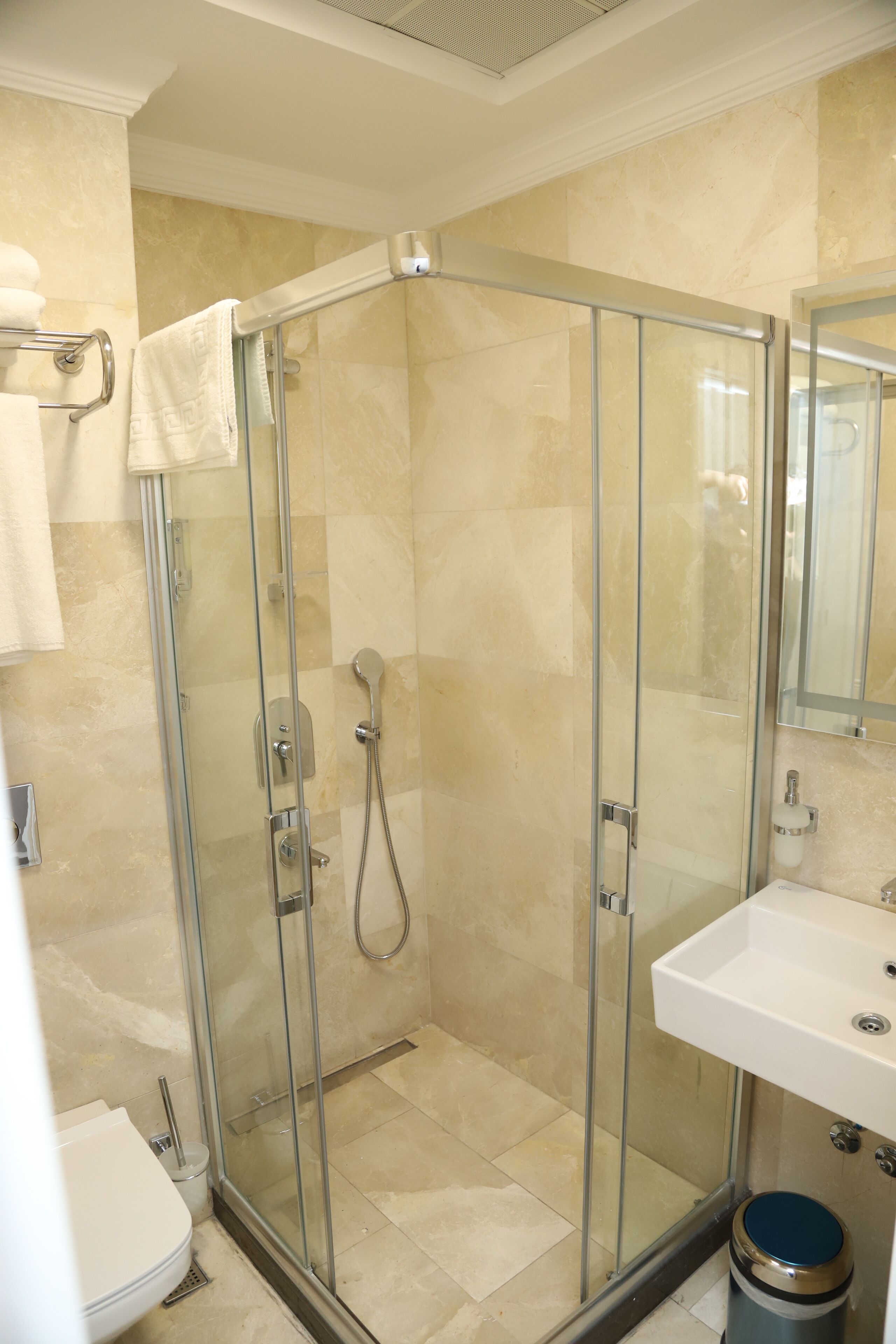 Novus Hotel