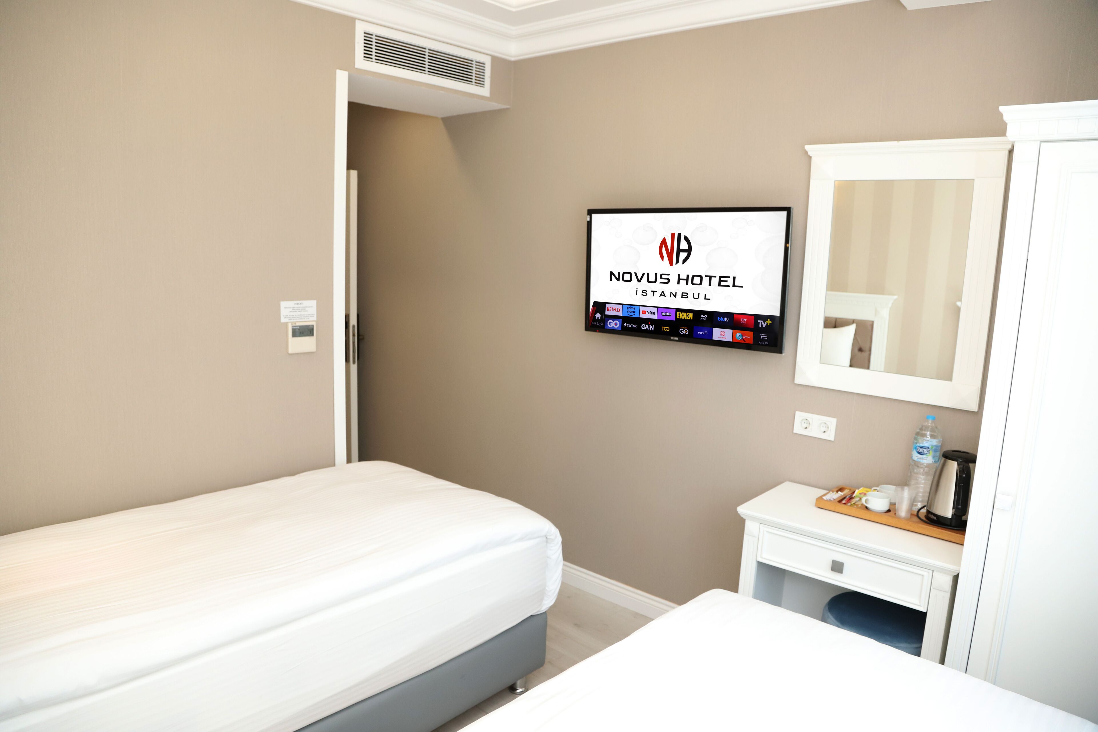 Novus Hotel
