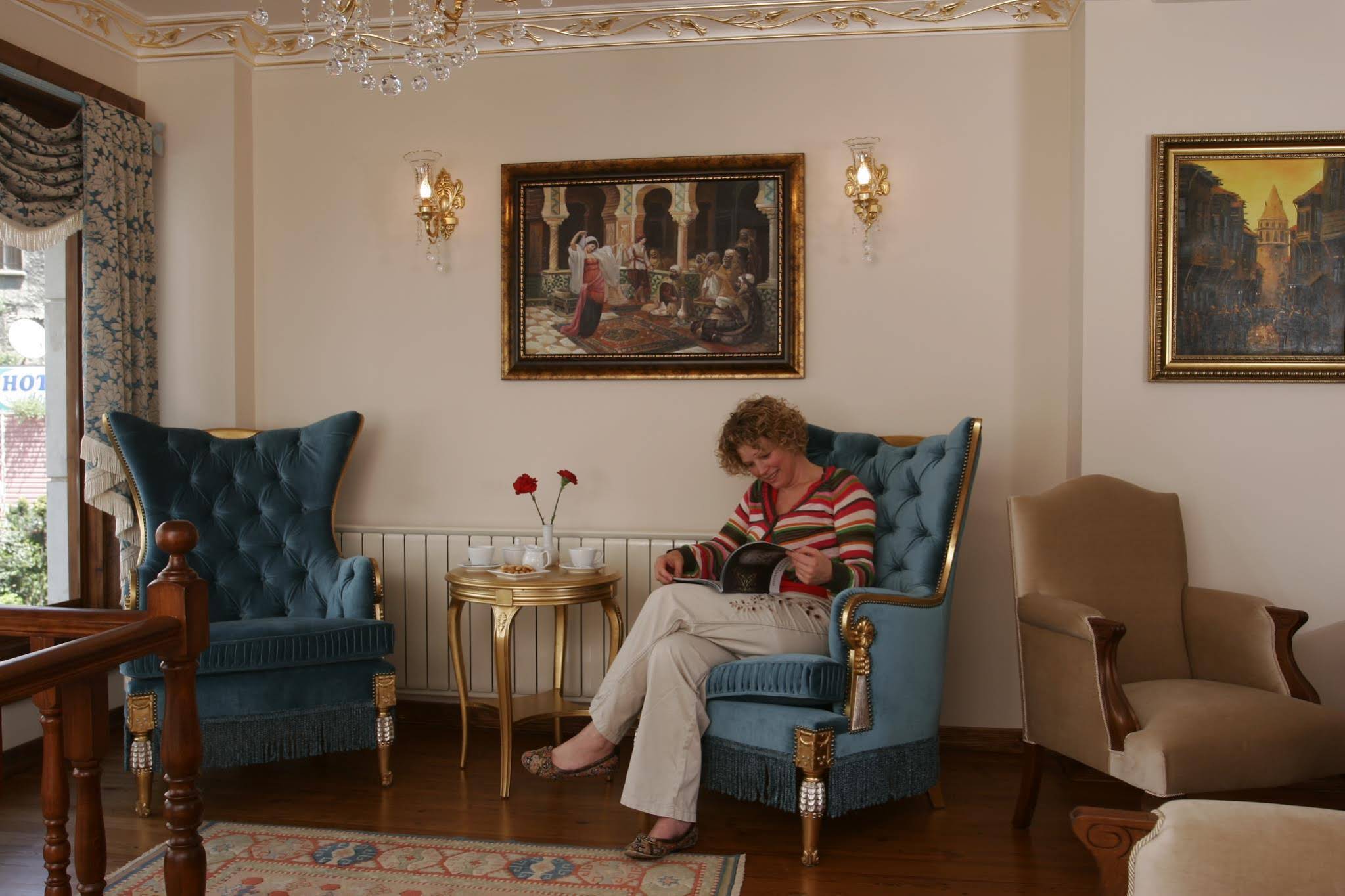 Old City Luxx Boutique Hotel