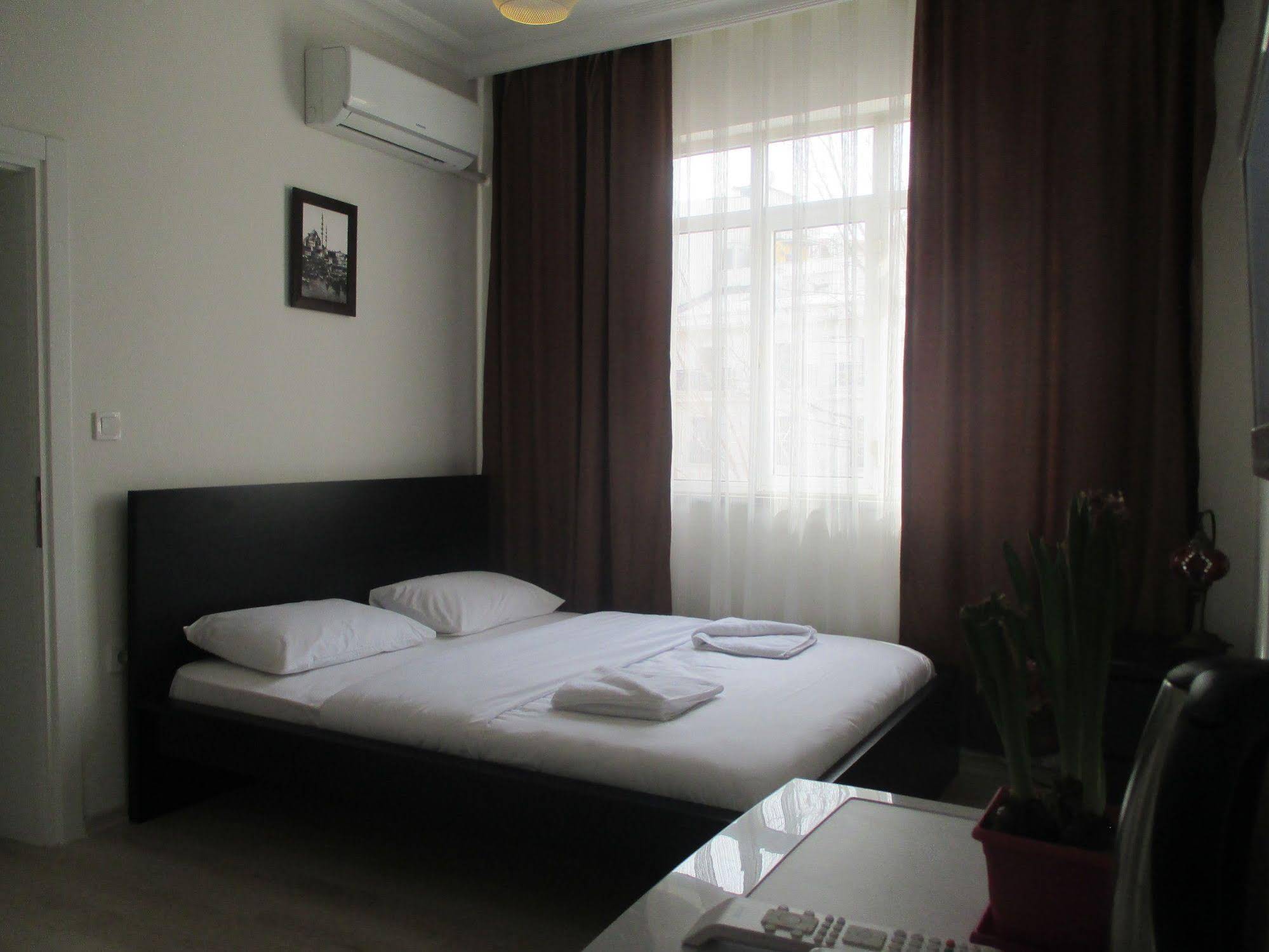 Oldmile Palace Hotel