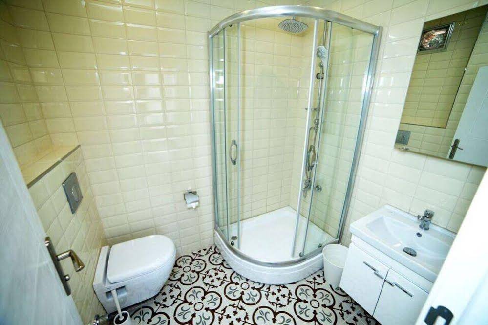 Oldmile Palace Hotel