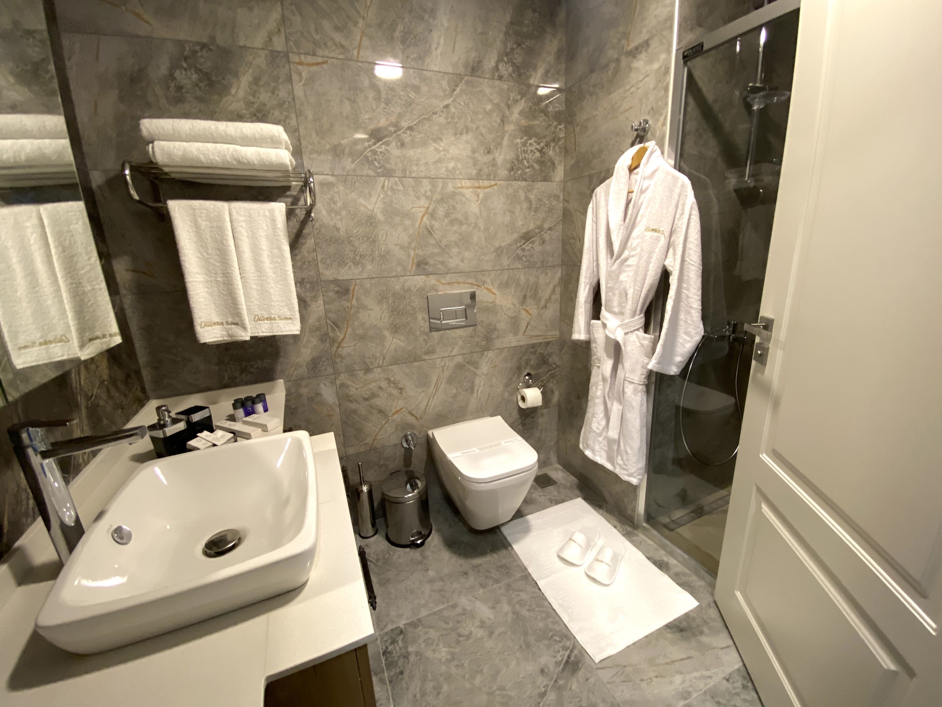 Olivera Suites
