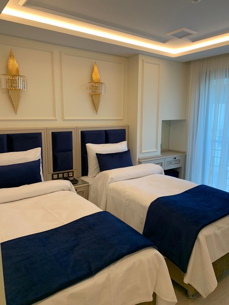 Omma Hotel