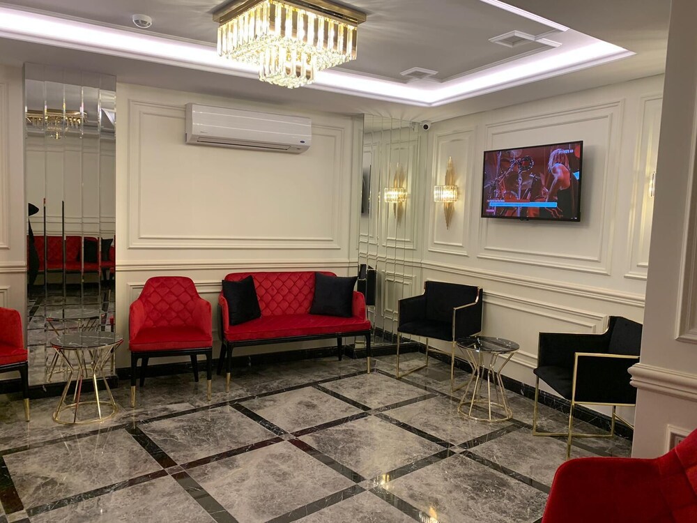 Omma Hotel
