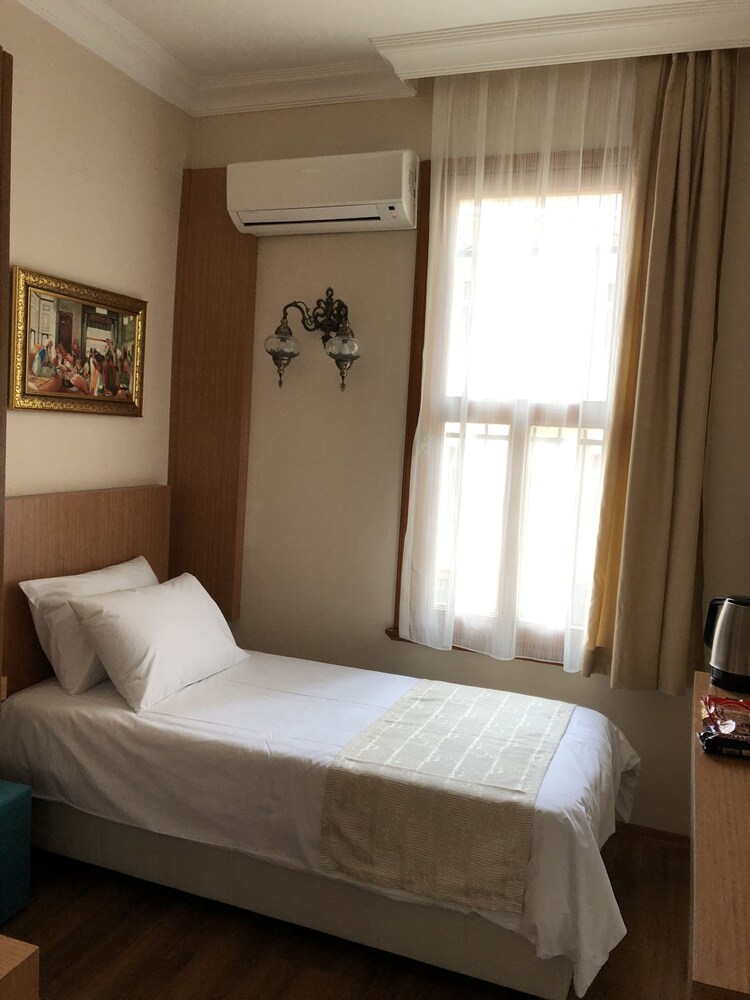 Ottoman's Pearl Hotel