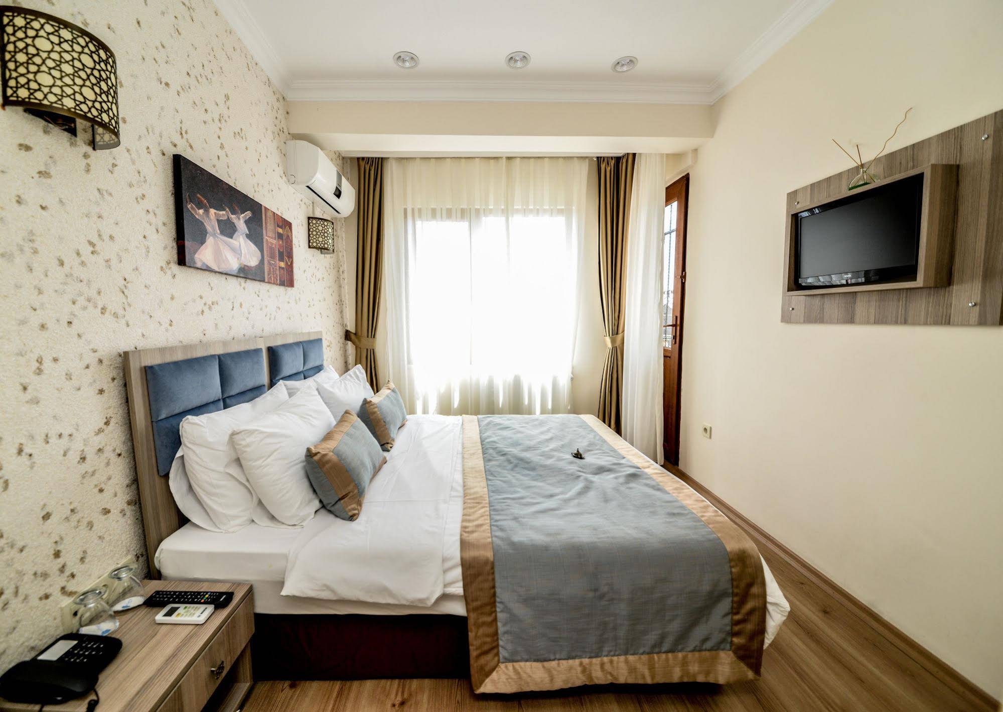 Big Orange Hotel