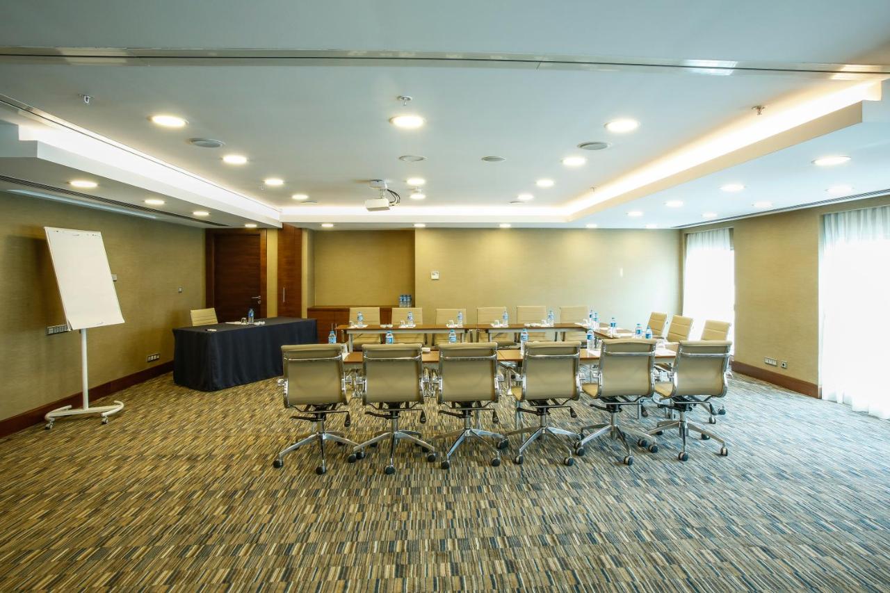 Park Dedeman Bostanci