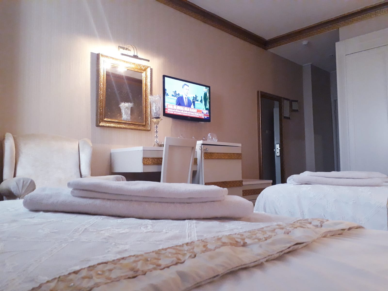Pelikan Hotel