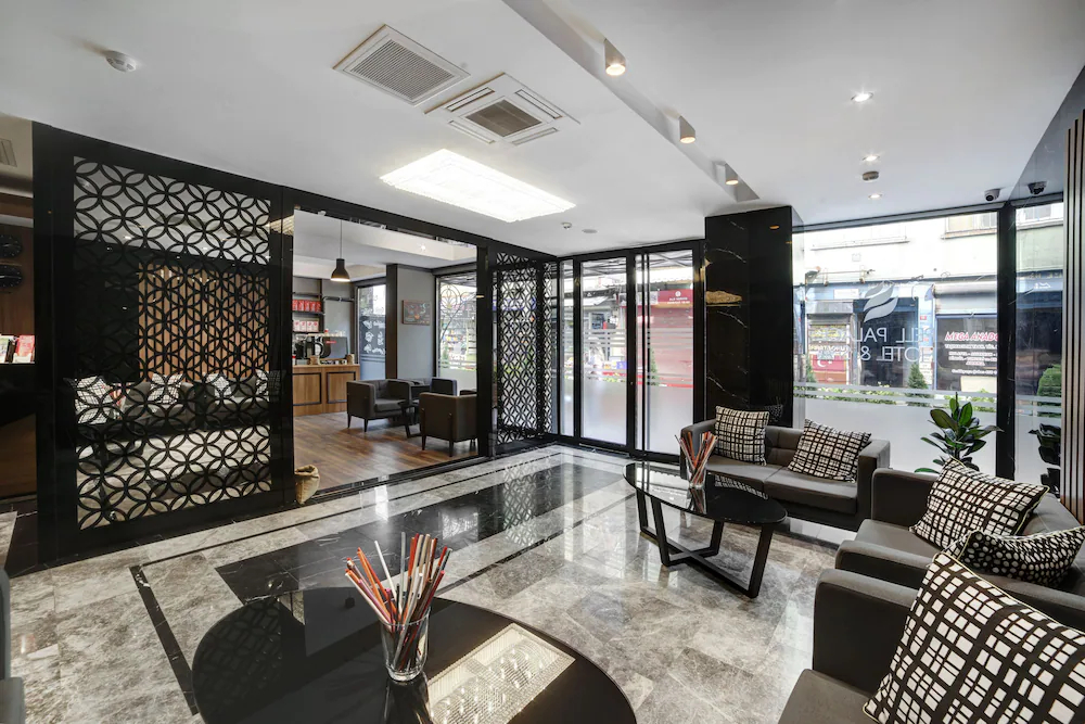 Pell Palace Hotel & Spa