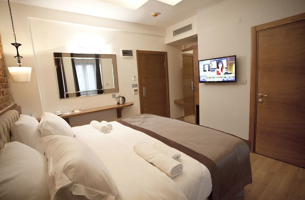 Pera Line Residence