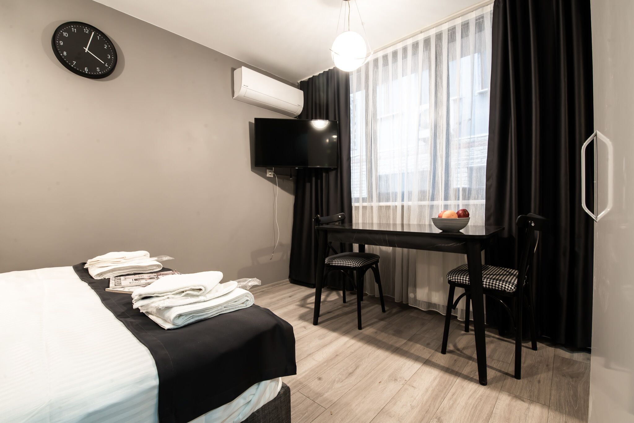 Pera Wall Hotel & Suites