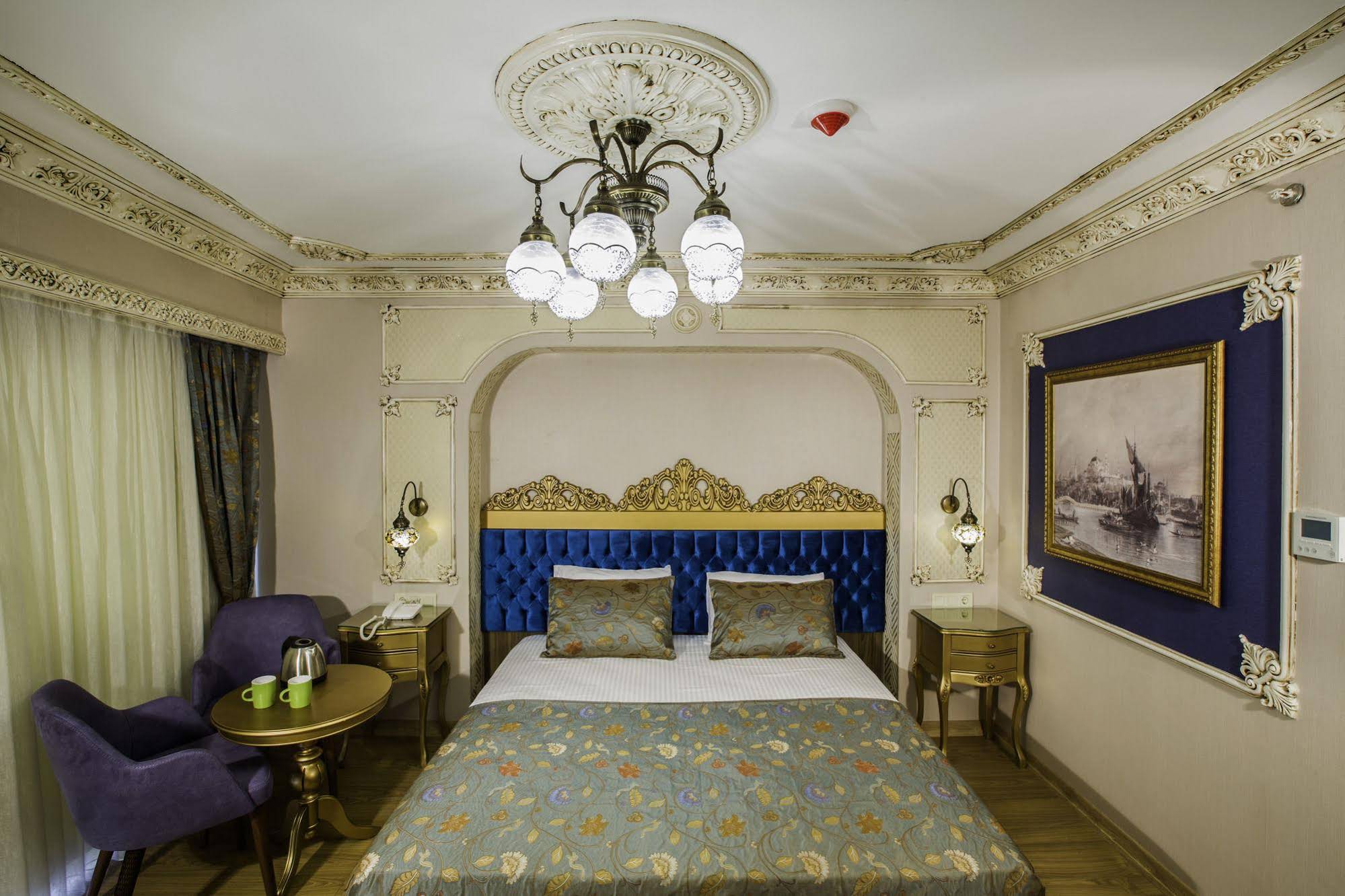 Phosphorion Hotel