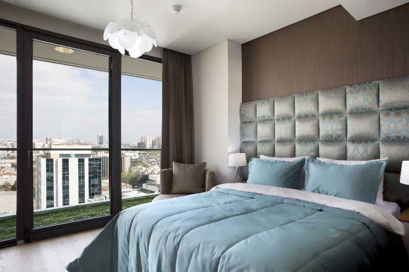Platform Merter Suites