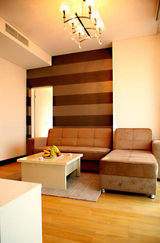 Platform Merter Suites
