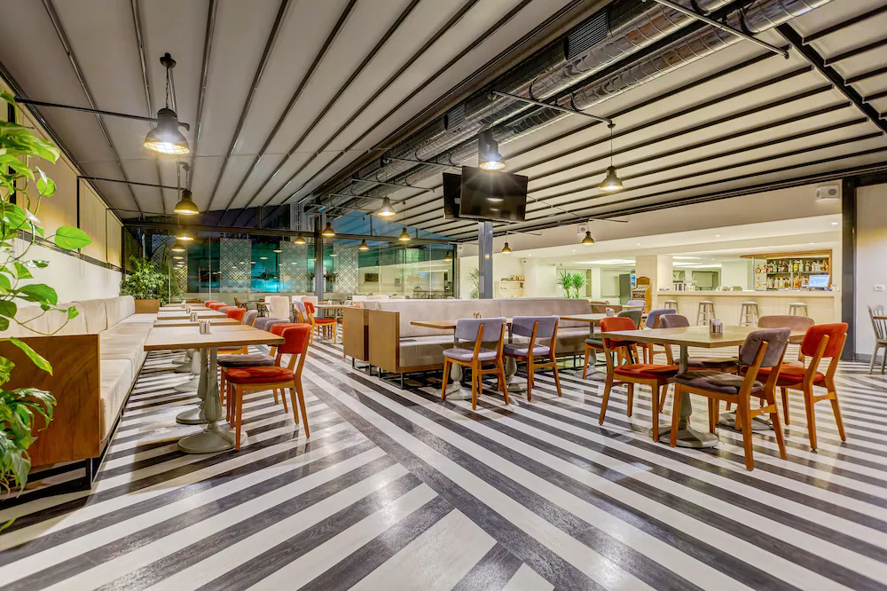 Plus Hotel Bostanci Atasehir