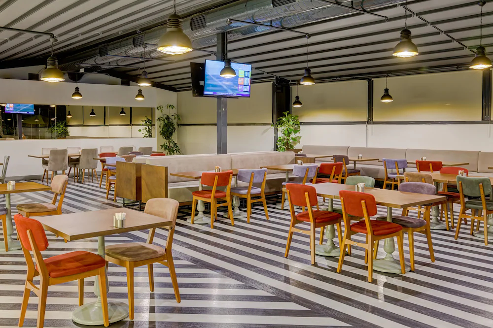 Plus Hotel Bostanci Atasehir