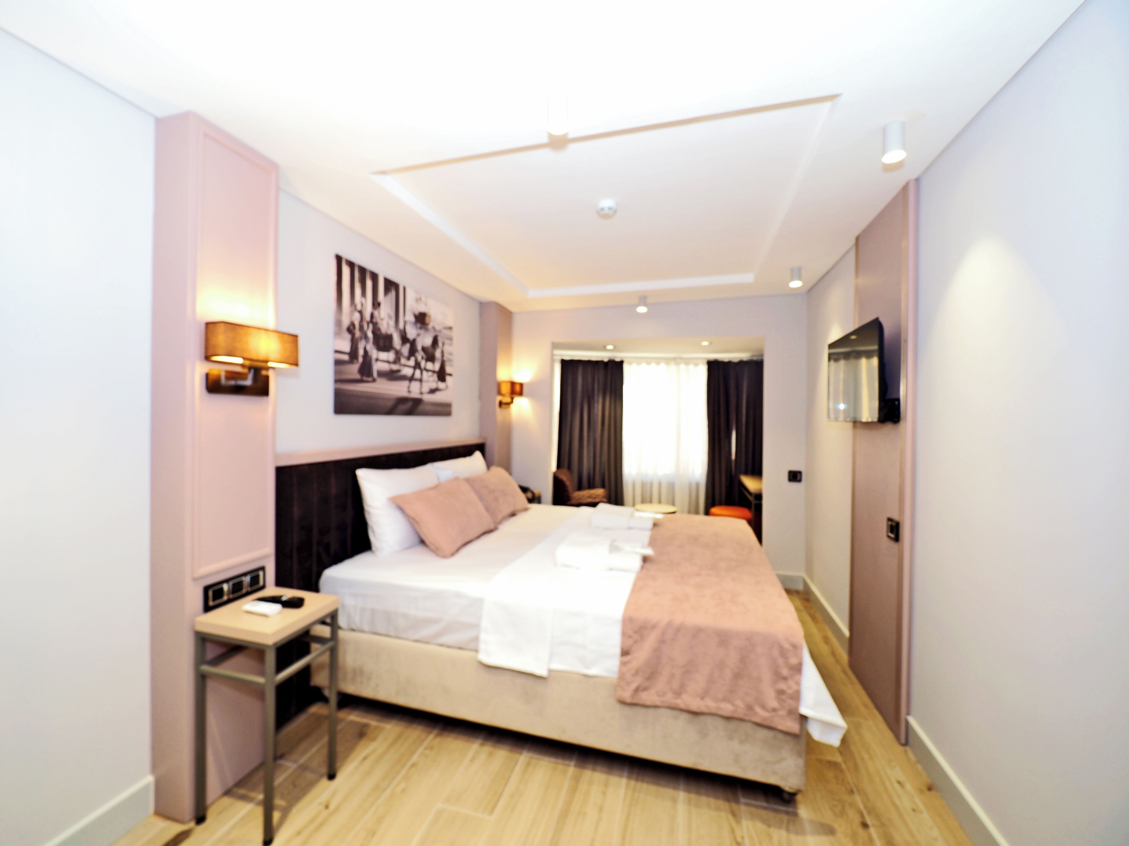 Premium Hotel Old City