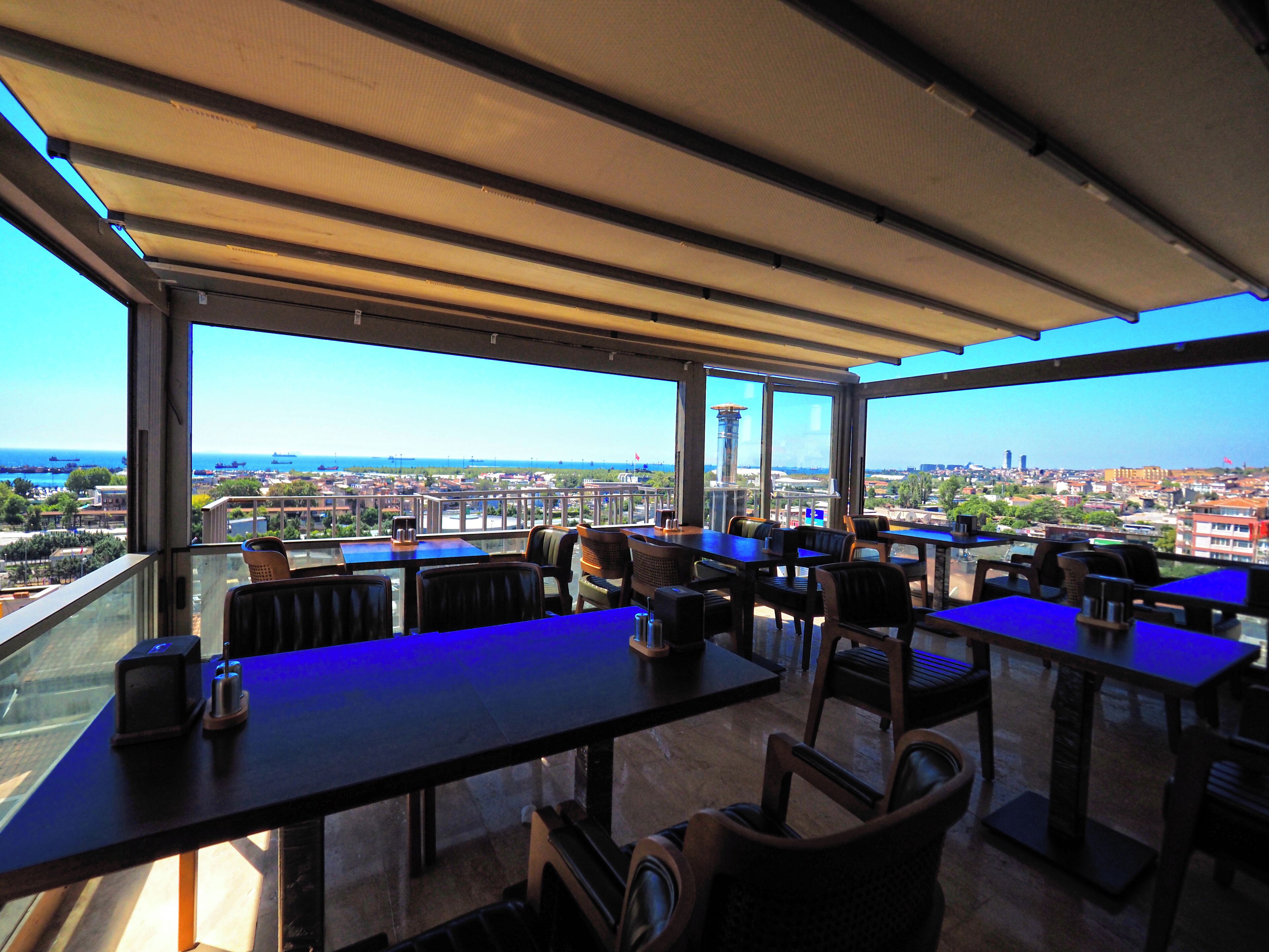 Premium Hotel Old City