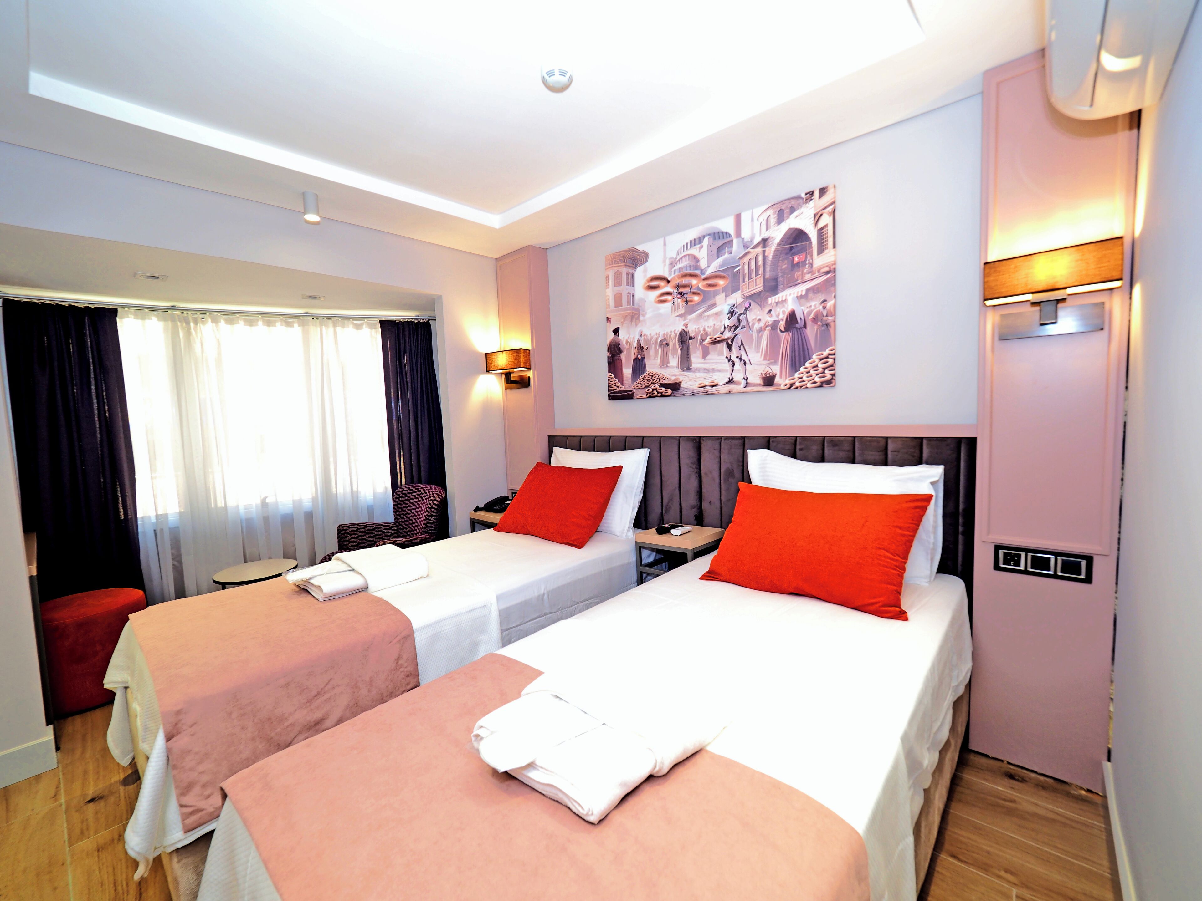 Premium Hotel Old City