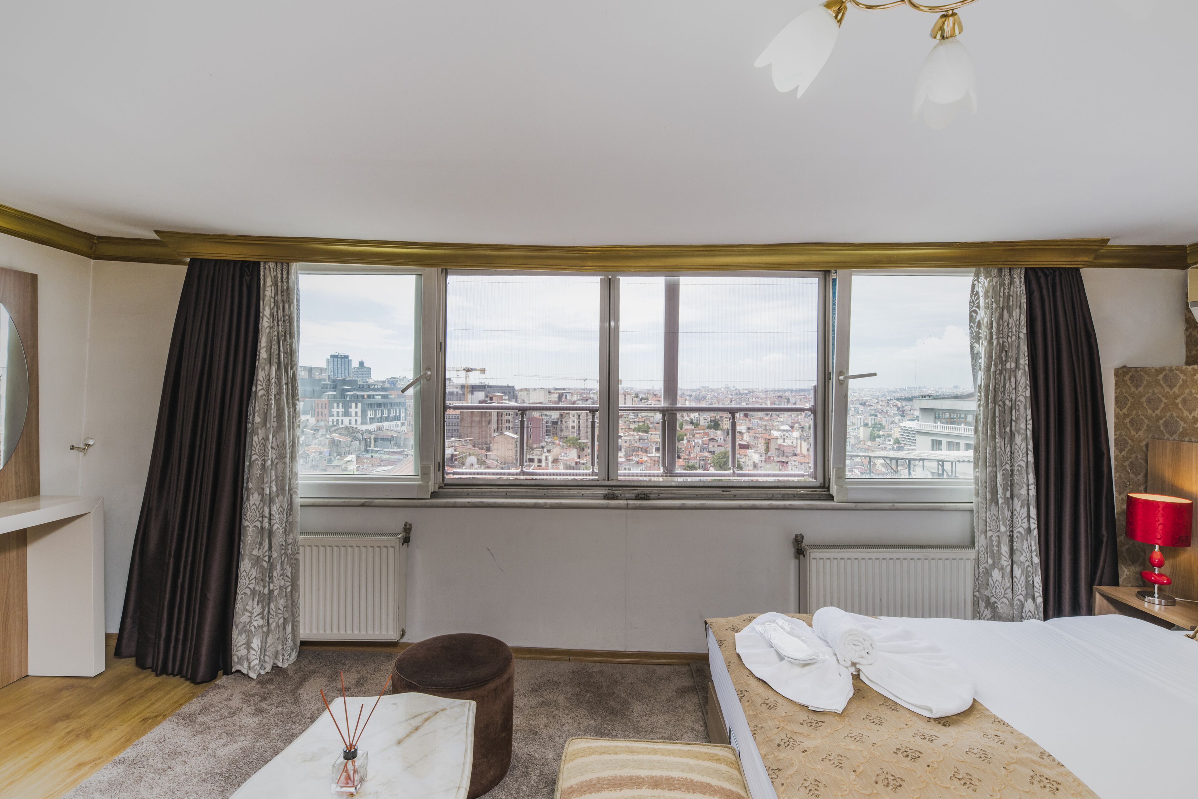 Punto Suite