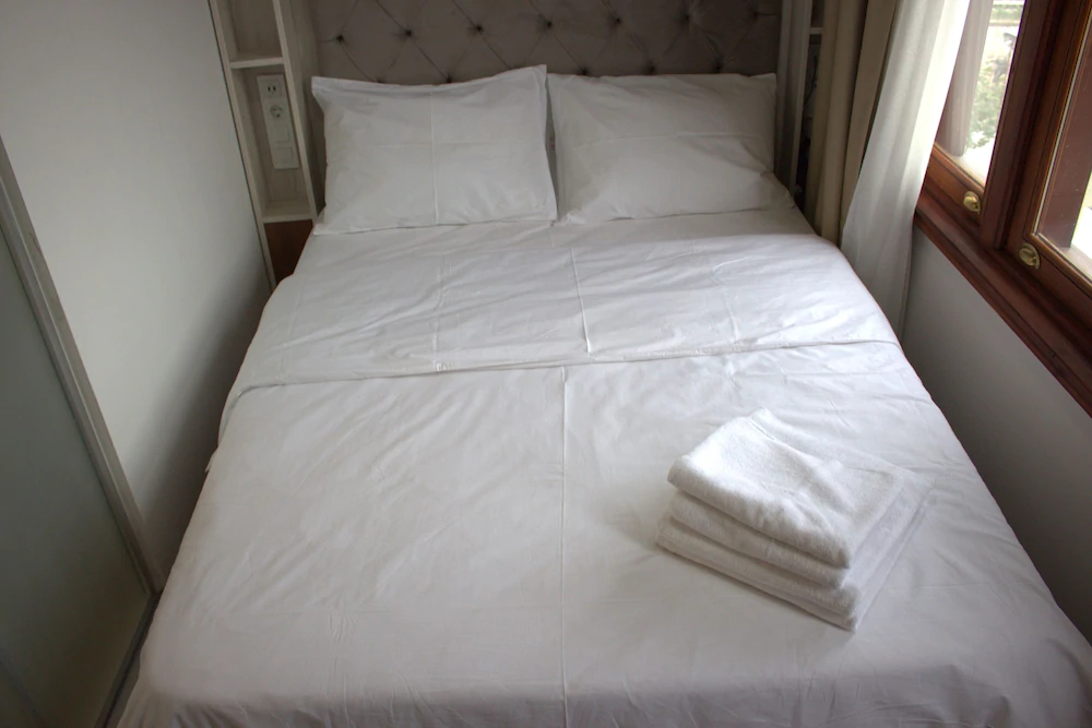Qonaq Hotel & Suites