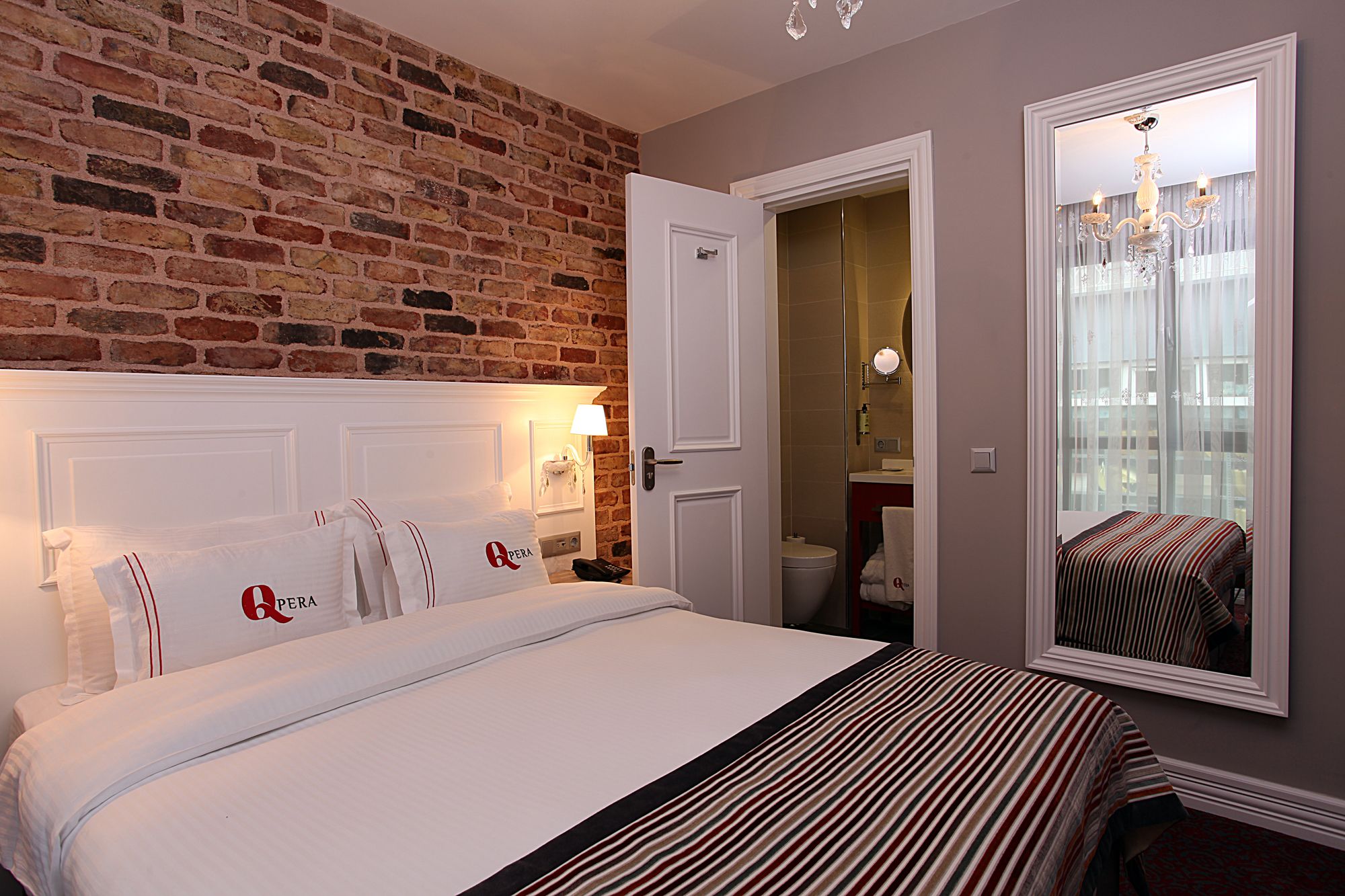 Q Pera Hotel