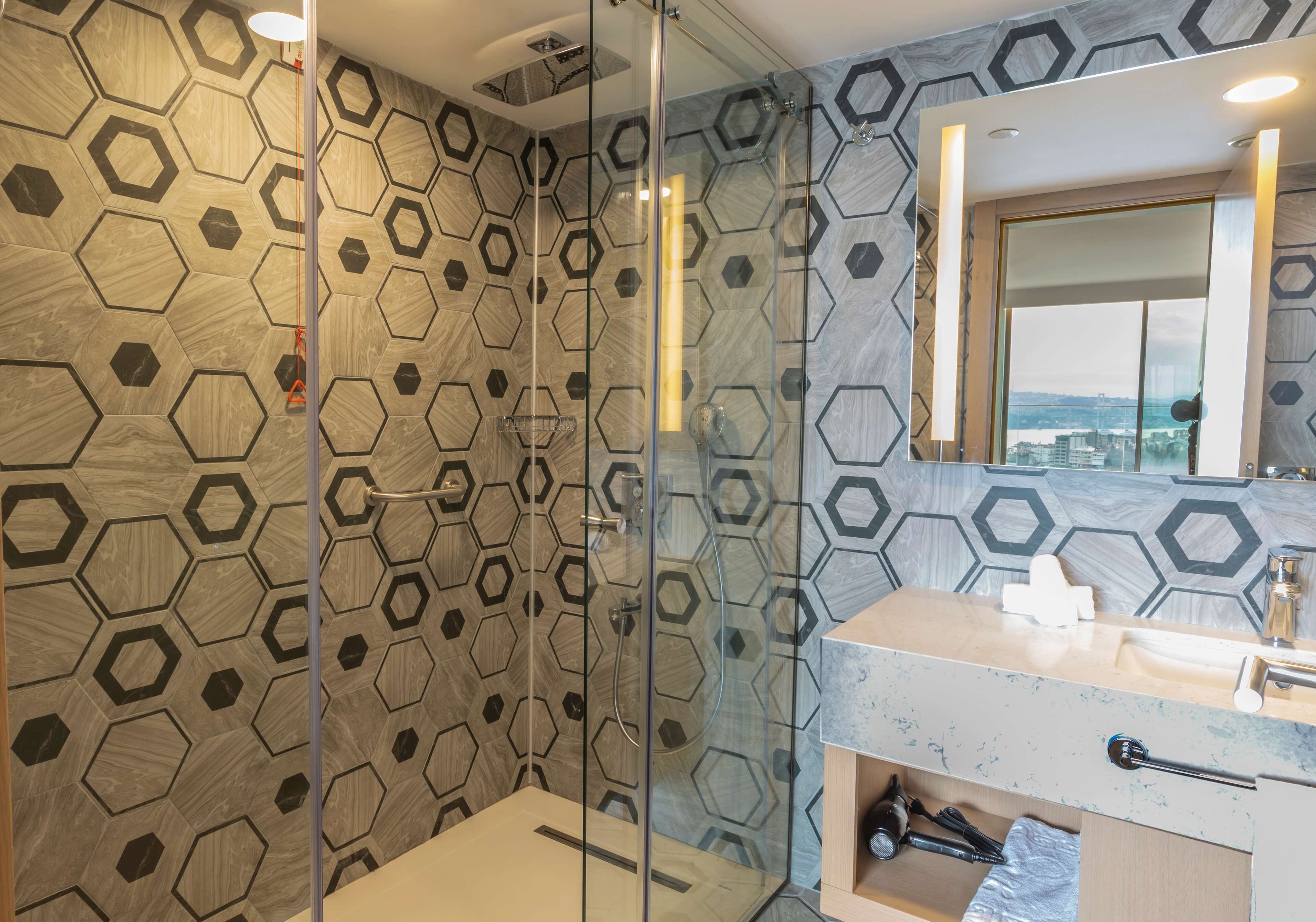 Radisson Hotel Istanbul Harbiye