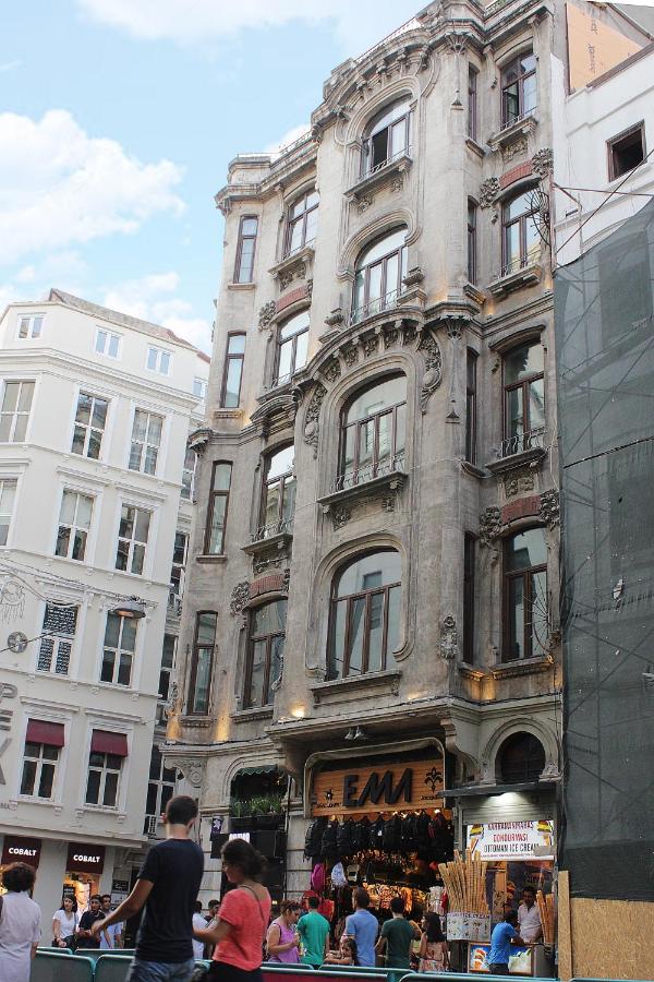 Ragip Pasha Apartments