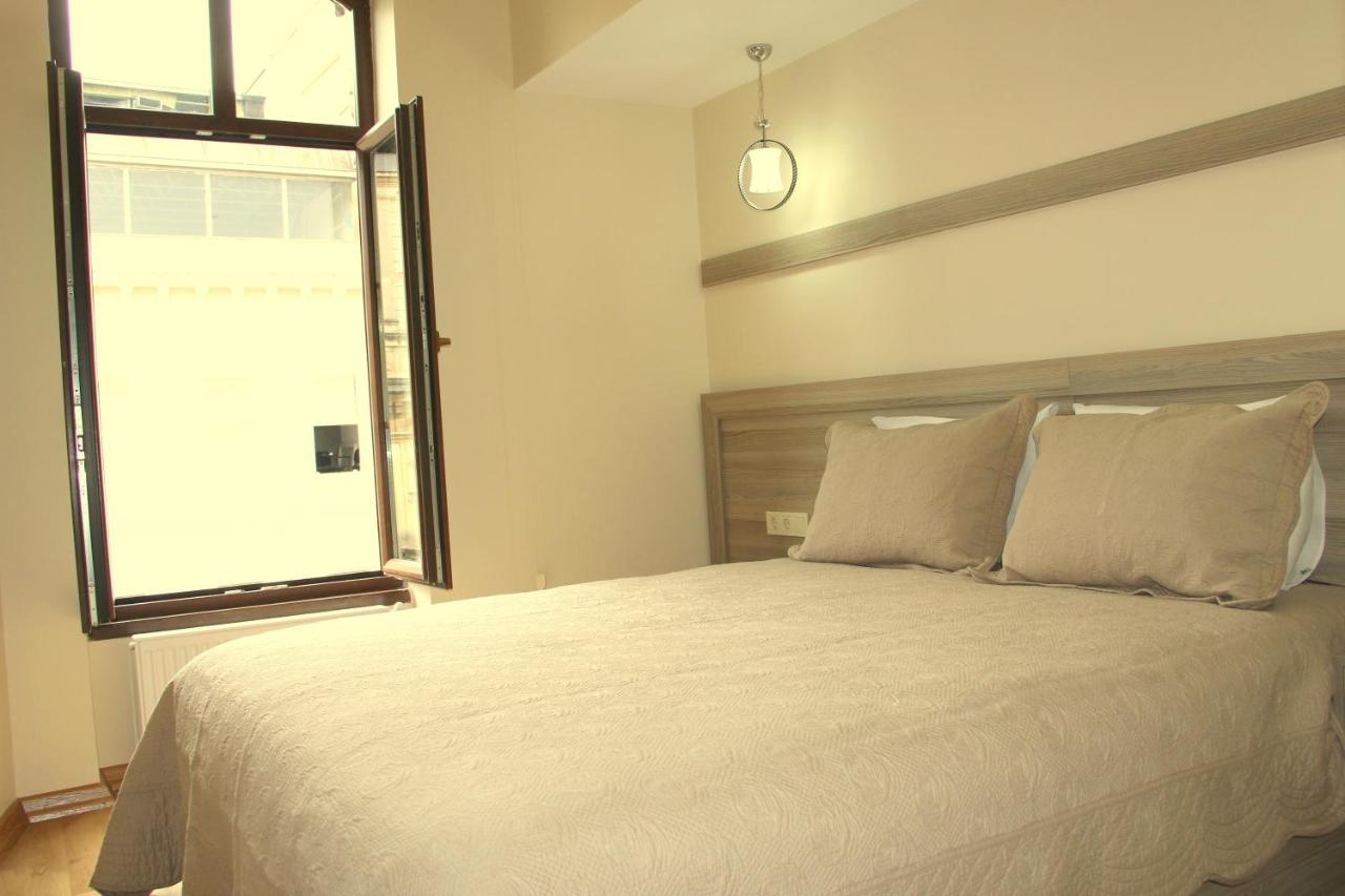 Ragip Pasha Apartments