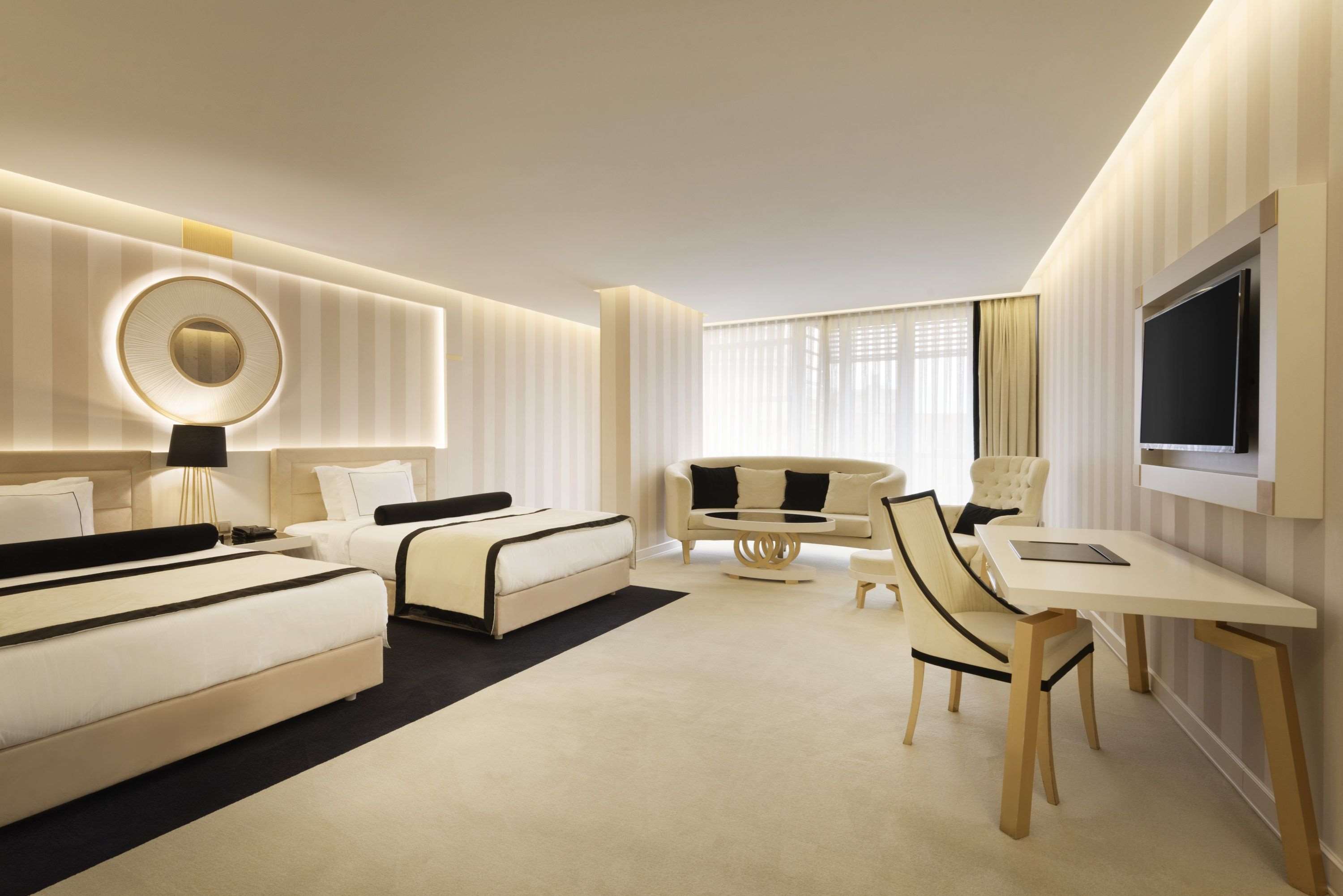 Ramada Hotel & Suites by Wyndham Istanbul Sisli