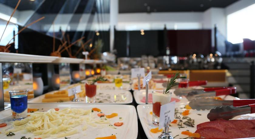 Ramada Hotel & Suites by Wyndham Istanbul Sisli