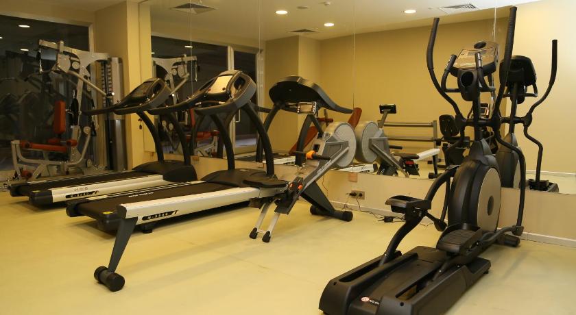 Ramada Hotel & Suites by Wyndham Istanbul Sisli